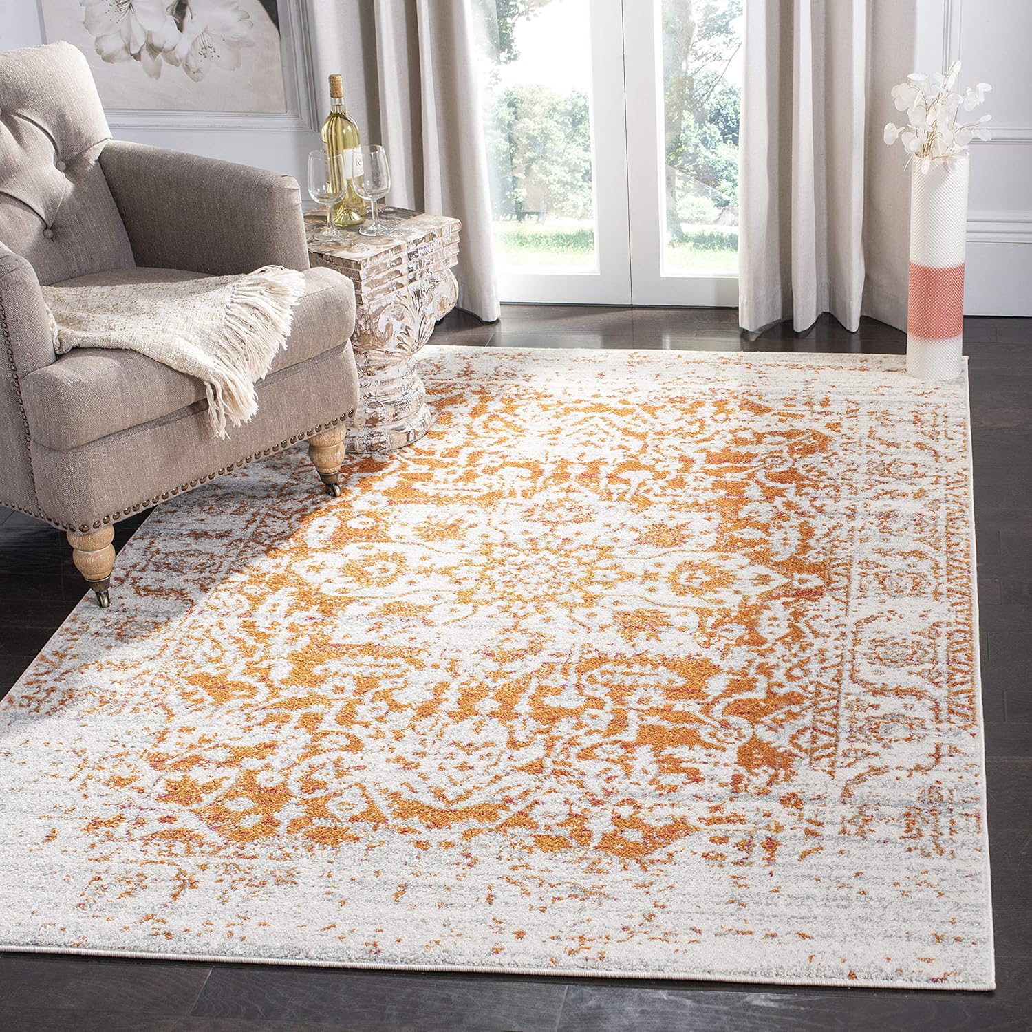 SAFAVIEH Madison Collection Area Rug - Stylish & Durable Design