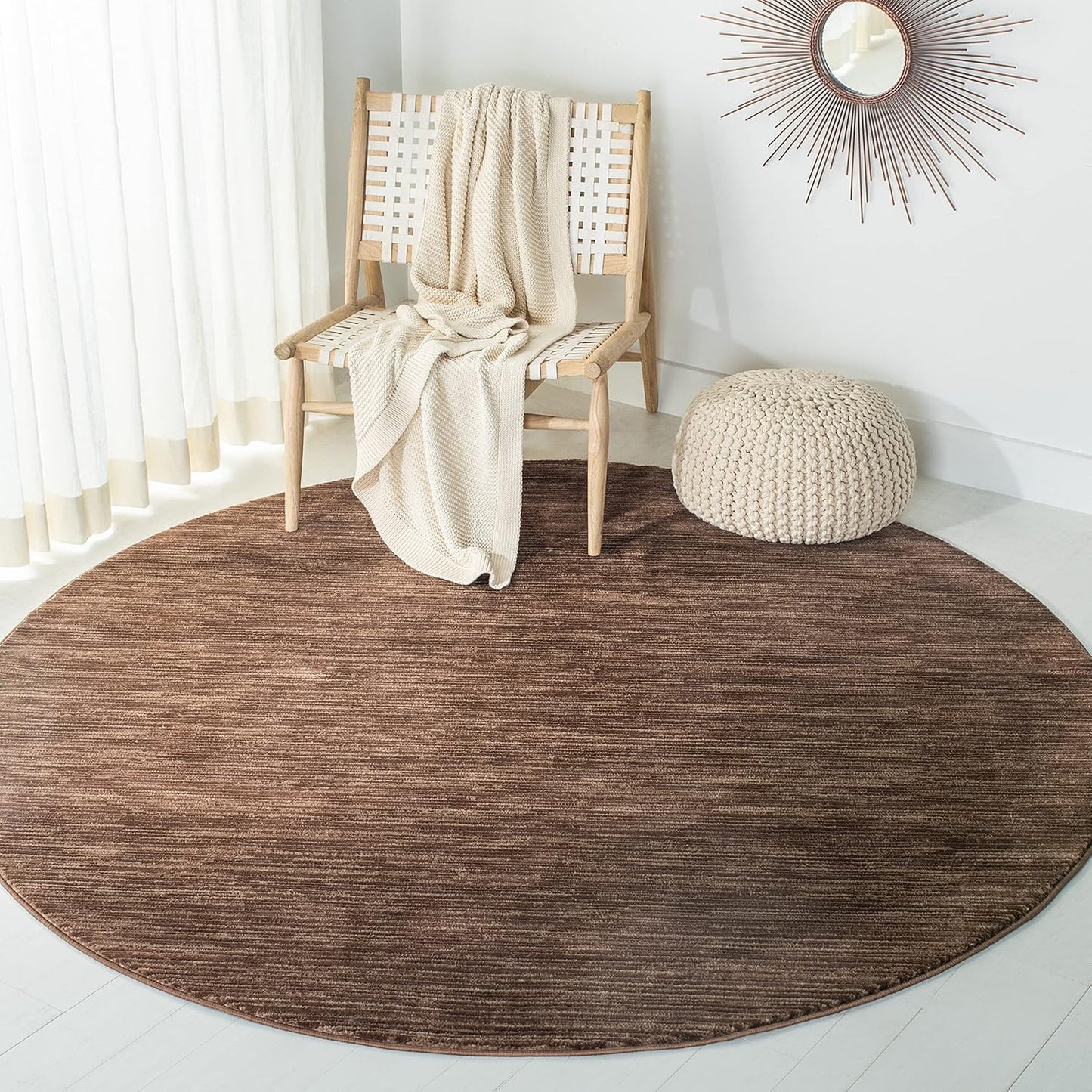 SAFAVIEH Vision Collection 4ft Round Brown Modern Ombre Rug