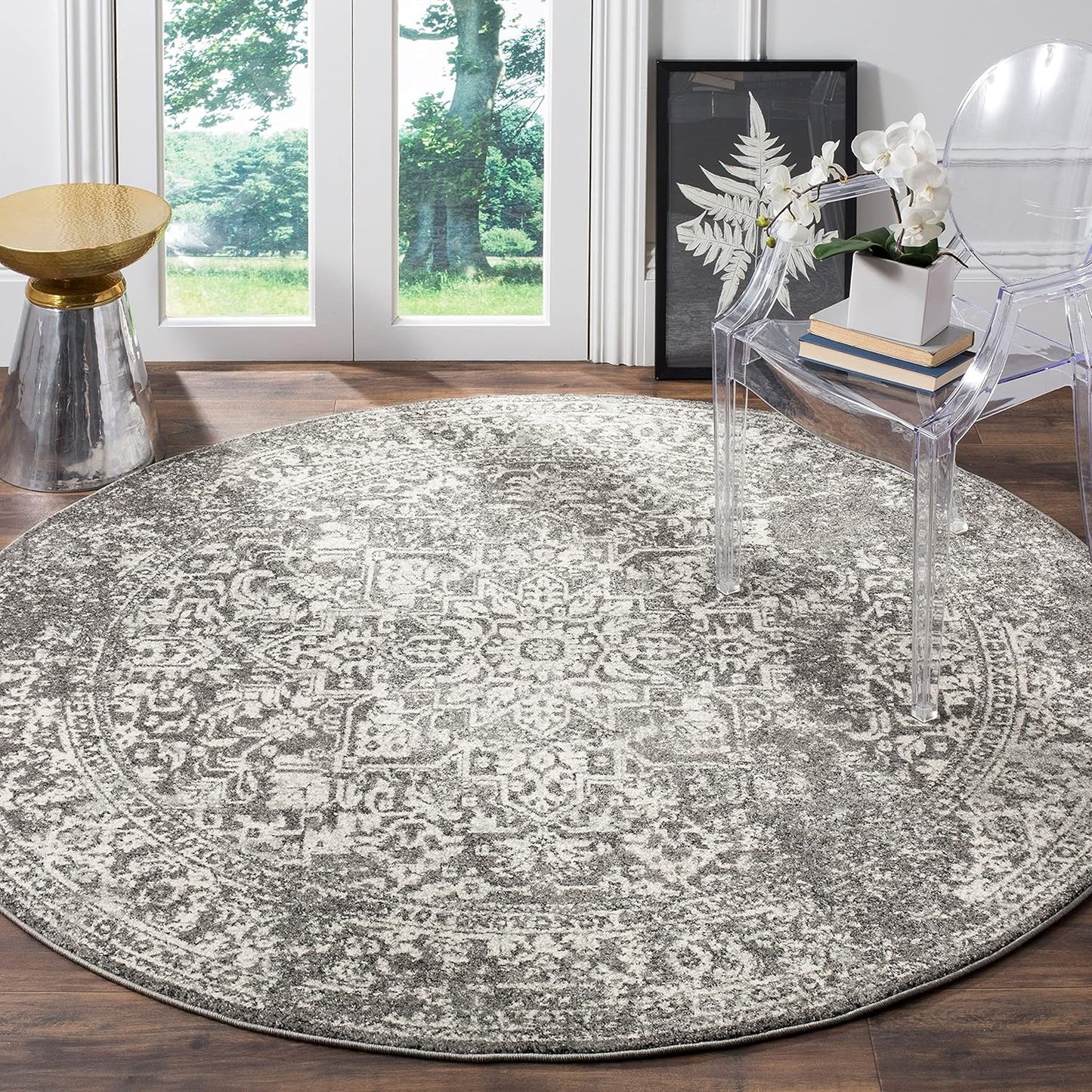 SAFAVIEH Evoke Collection 6ft 7in Round Grey/Ivory Area Rug