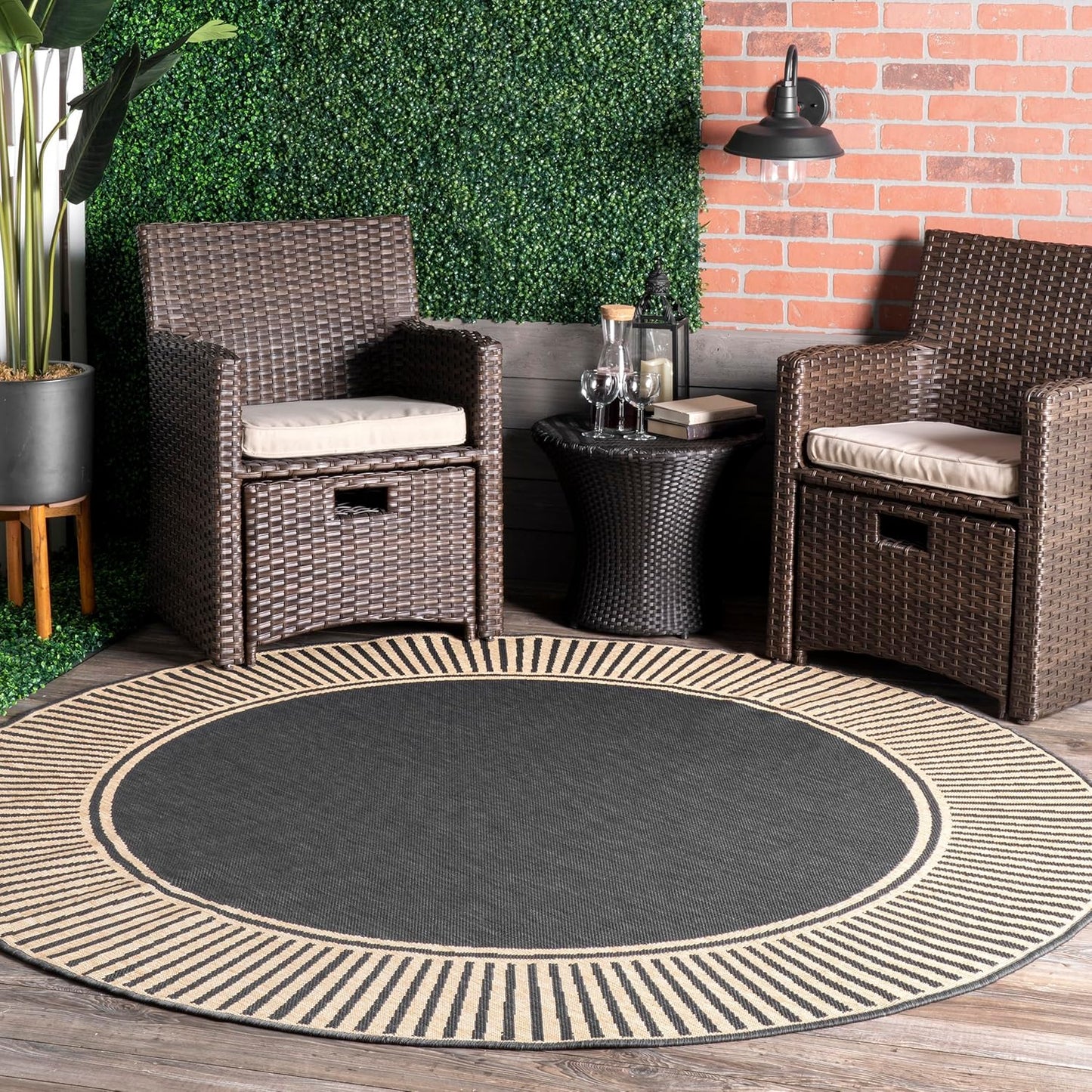 Nuloom Asha Dark Grey/Ivory 6ft 7in Round Area Rug for Indoor/Outdoor