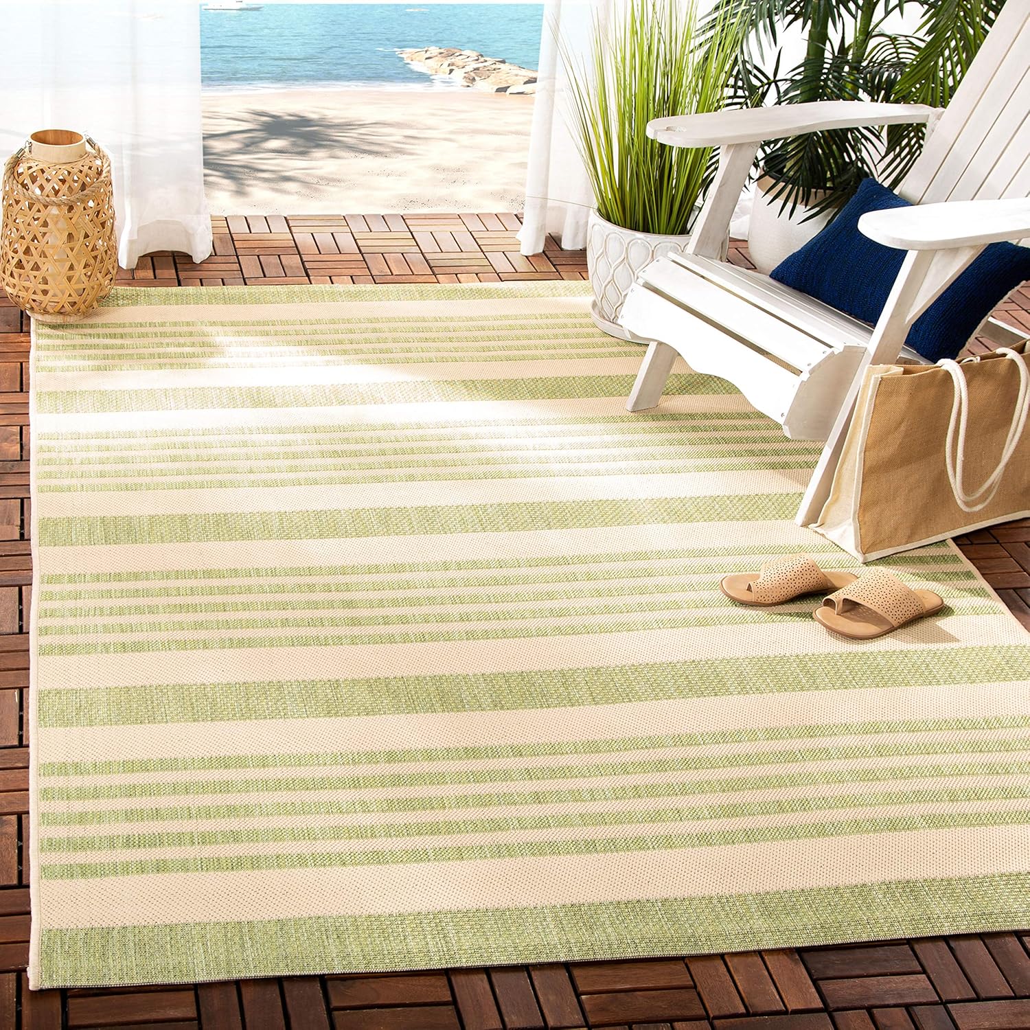 SAFAVIEH Courtyard Collection Area Rug - Stylish & Durable