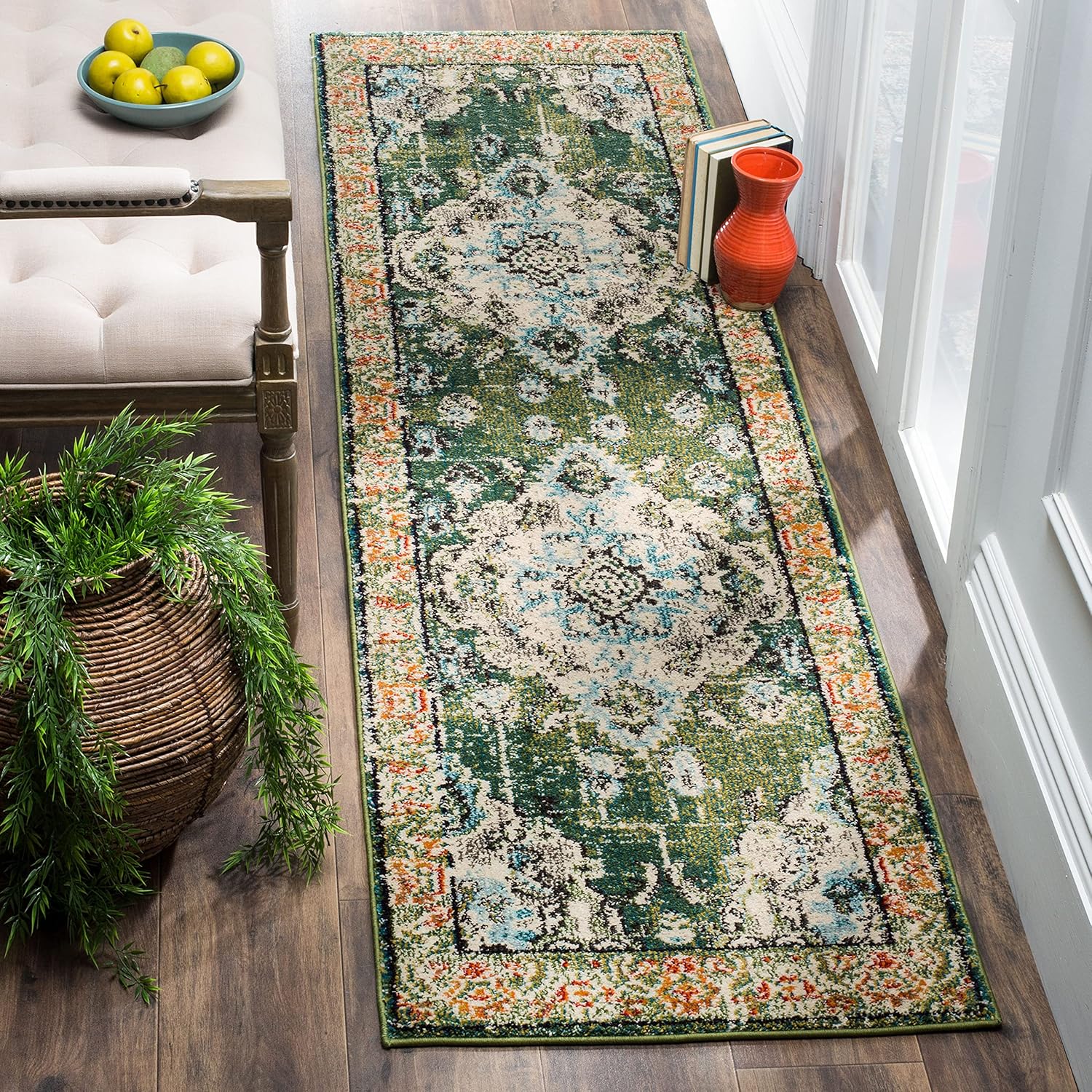 SAFAVIEH Monaco Collection Runner Rug - Stylish & Durable Design