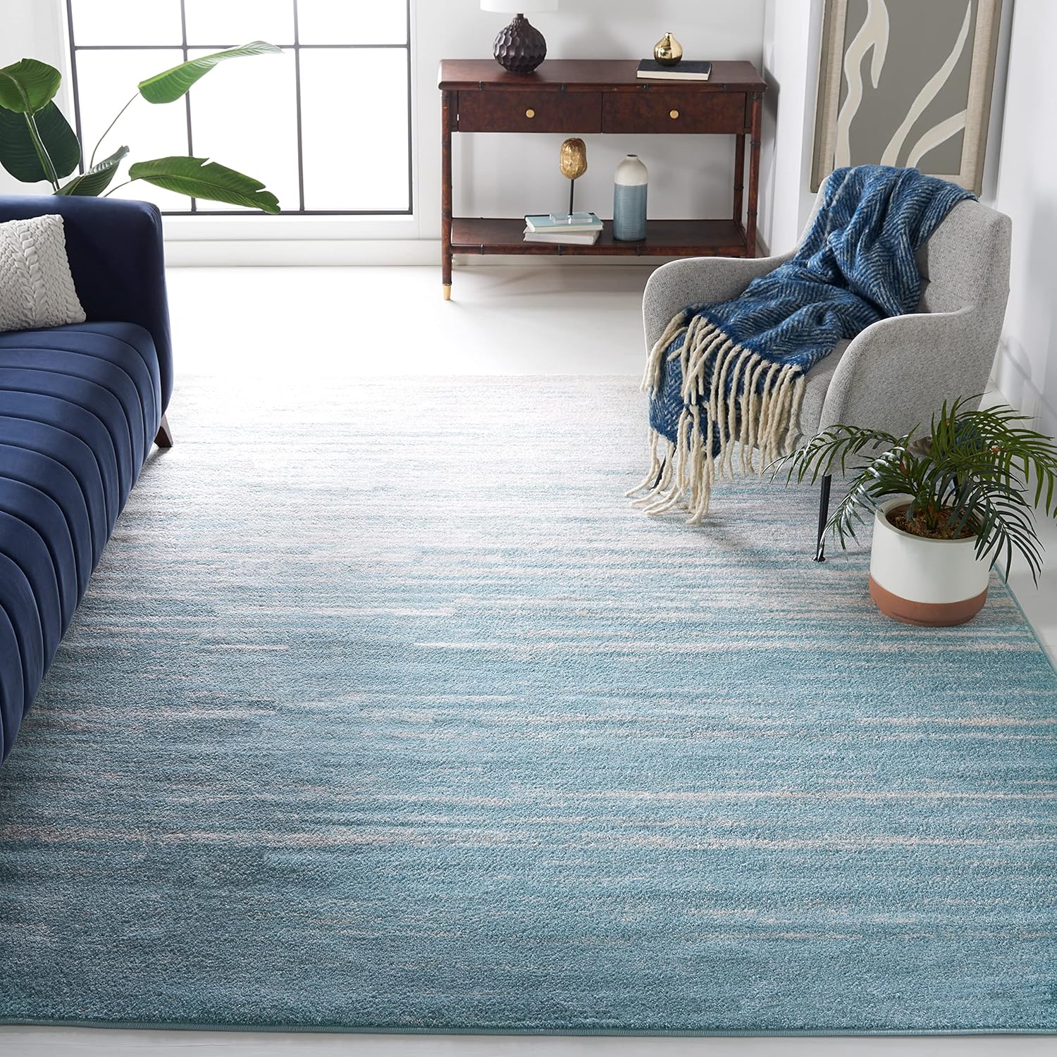 SAFAVIEH Adirondack Collection Area Rug - Modern Ombre Design