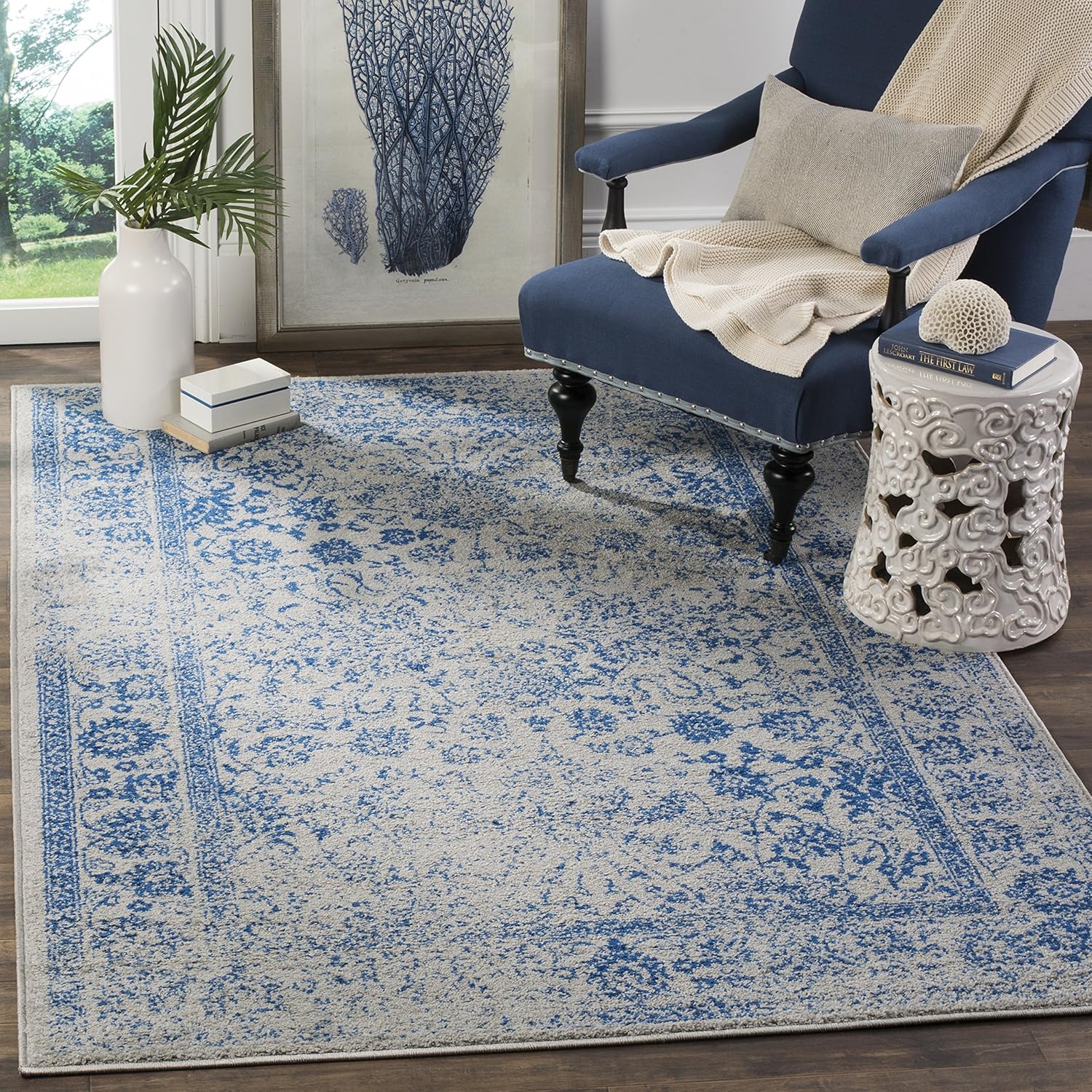 SAFAVIEH Adirondack Collection Area Rug - Stylish & Durable