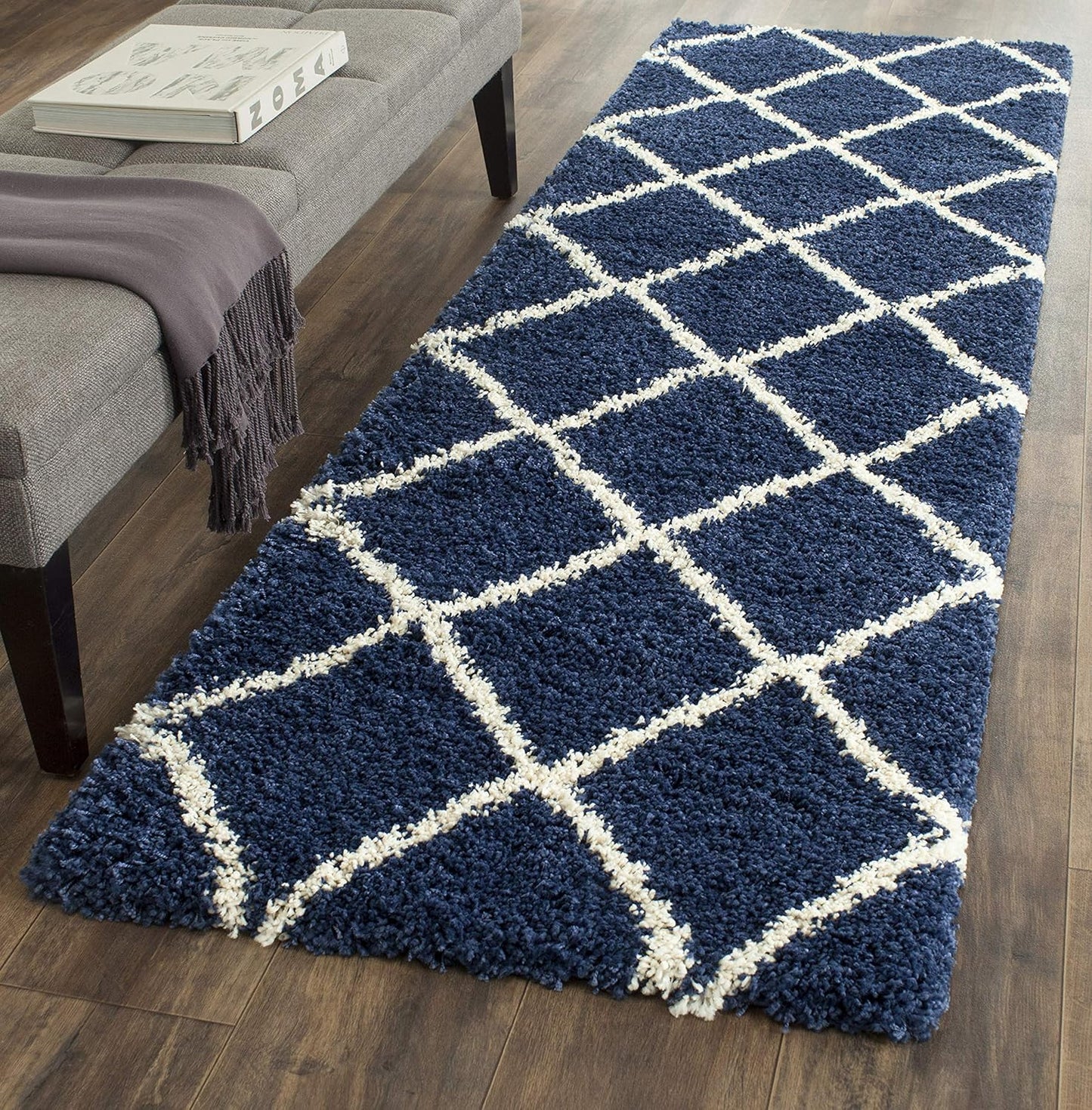 SAFAVIEH Hudson Shag Collection Runner Rug - Modern Trellis Design