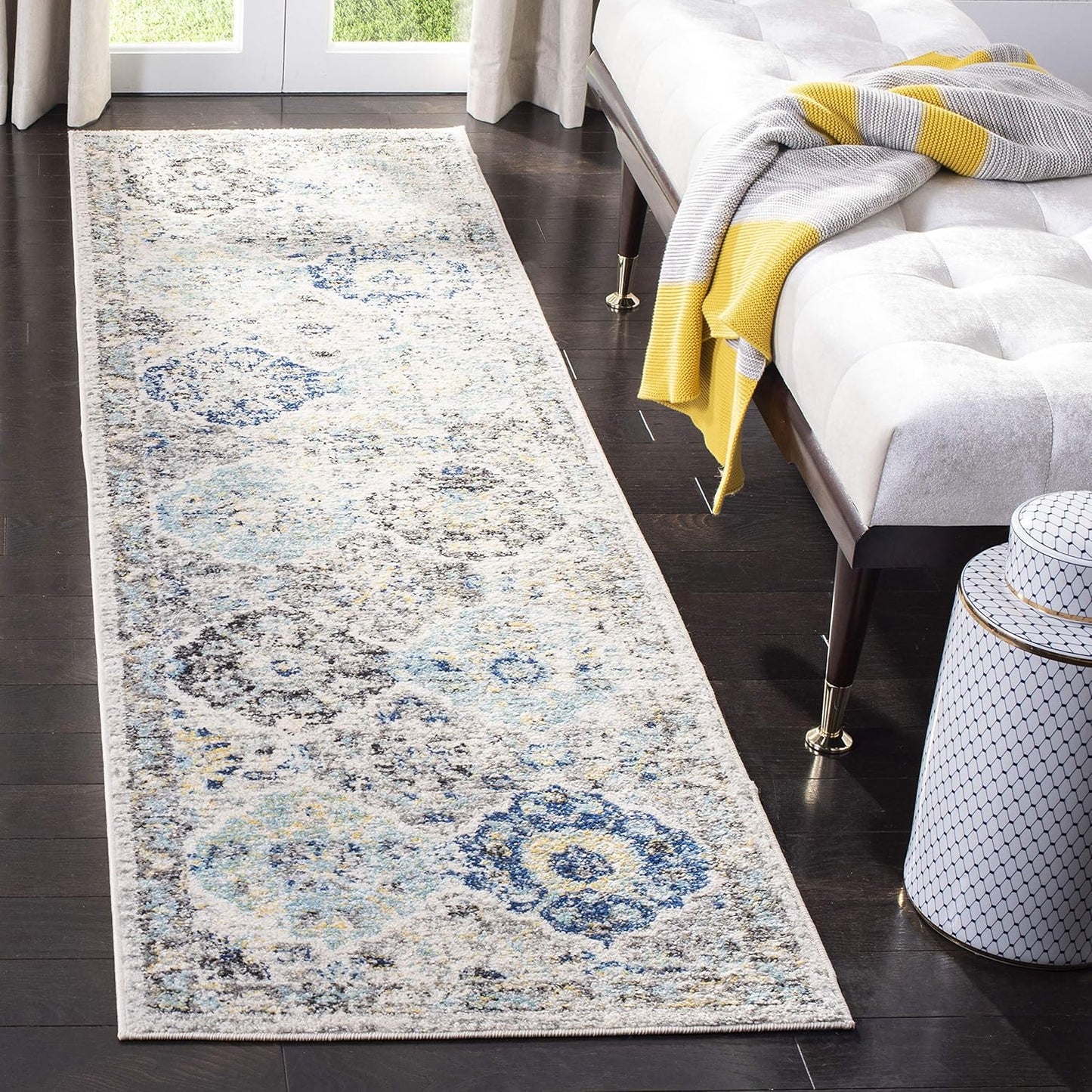SAFAVIEH Madison Collection Runner Rug - Boho Chic Design