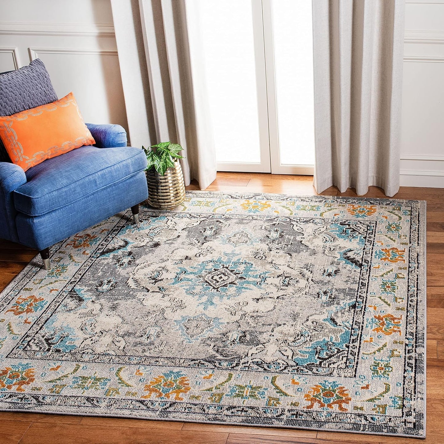 SAFAVIEH Monaco Collection Area Rug - Boho Chic Design for Home