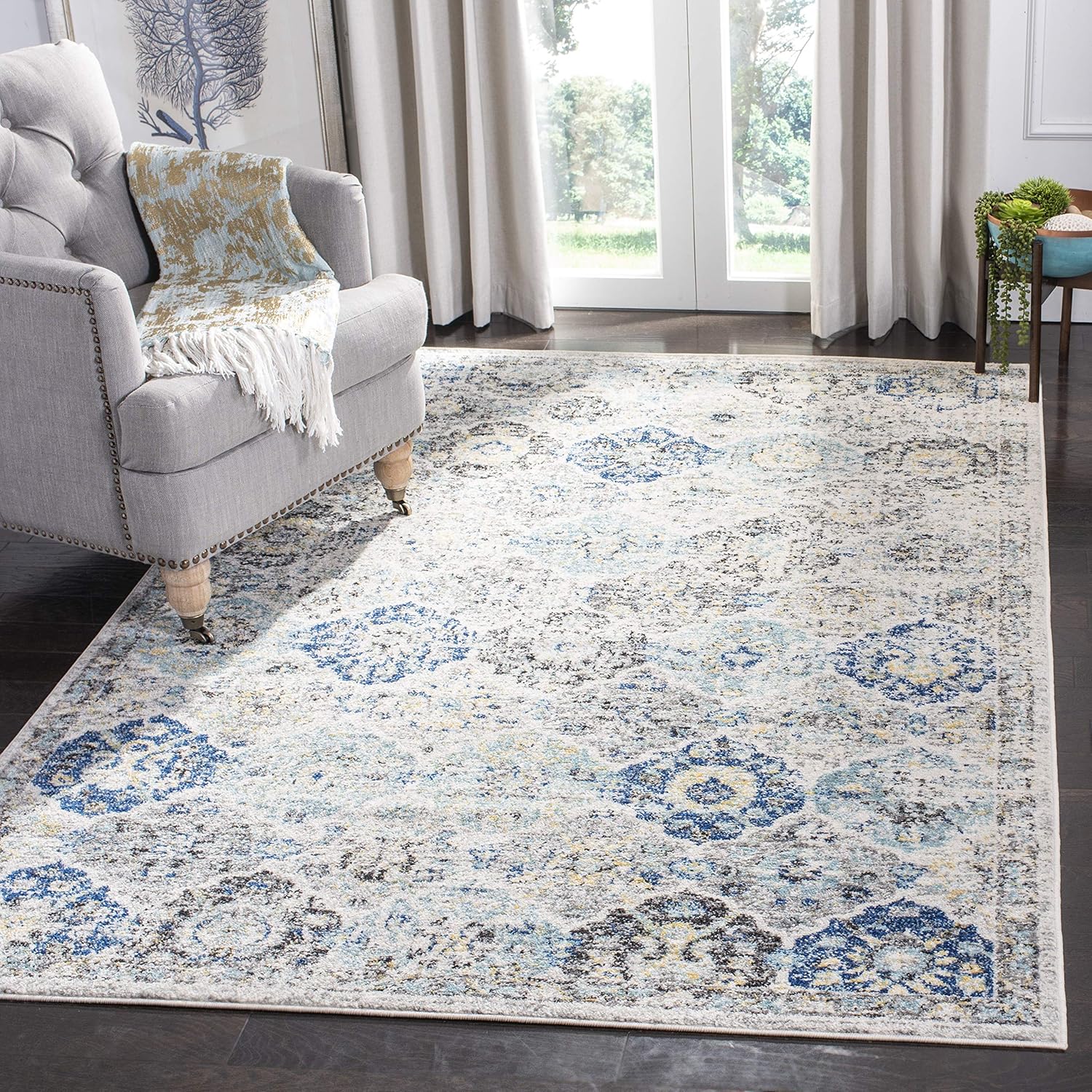 SAFAVIEH Madison Collection Accent Rug - Stylish & Durable Design