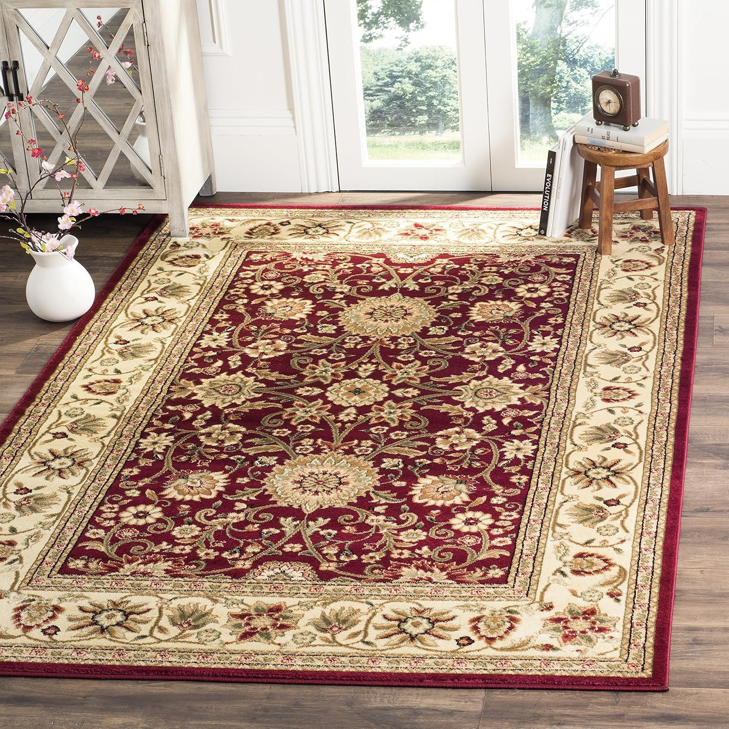 Lyndhurst Collection Accent Rug - Traditional Design for Home