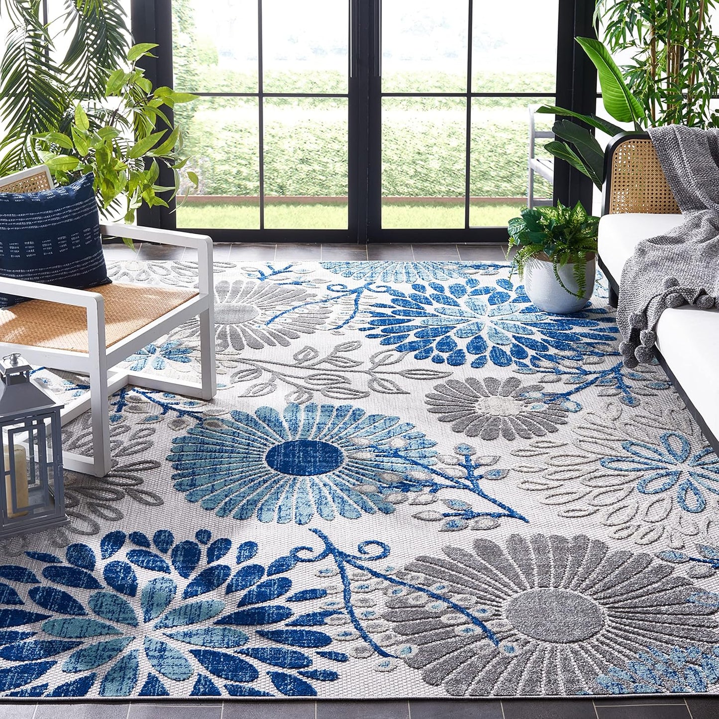 SAFAVIEH Cabana Collection Area Rug - Stylish & Durable Design