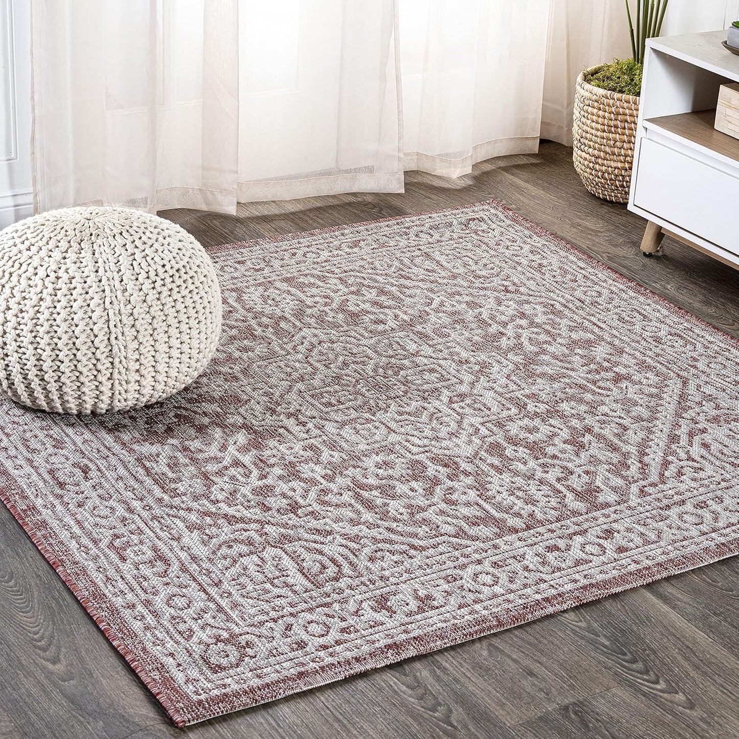 Medallion Weave Indoor Outdoor Square Area Rug for Easy-Cleaning