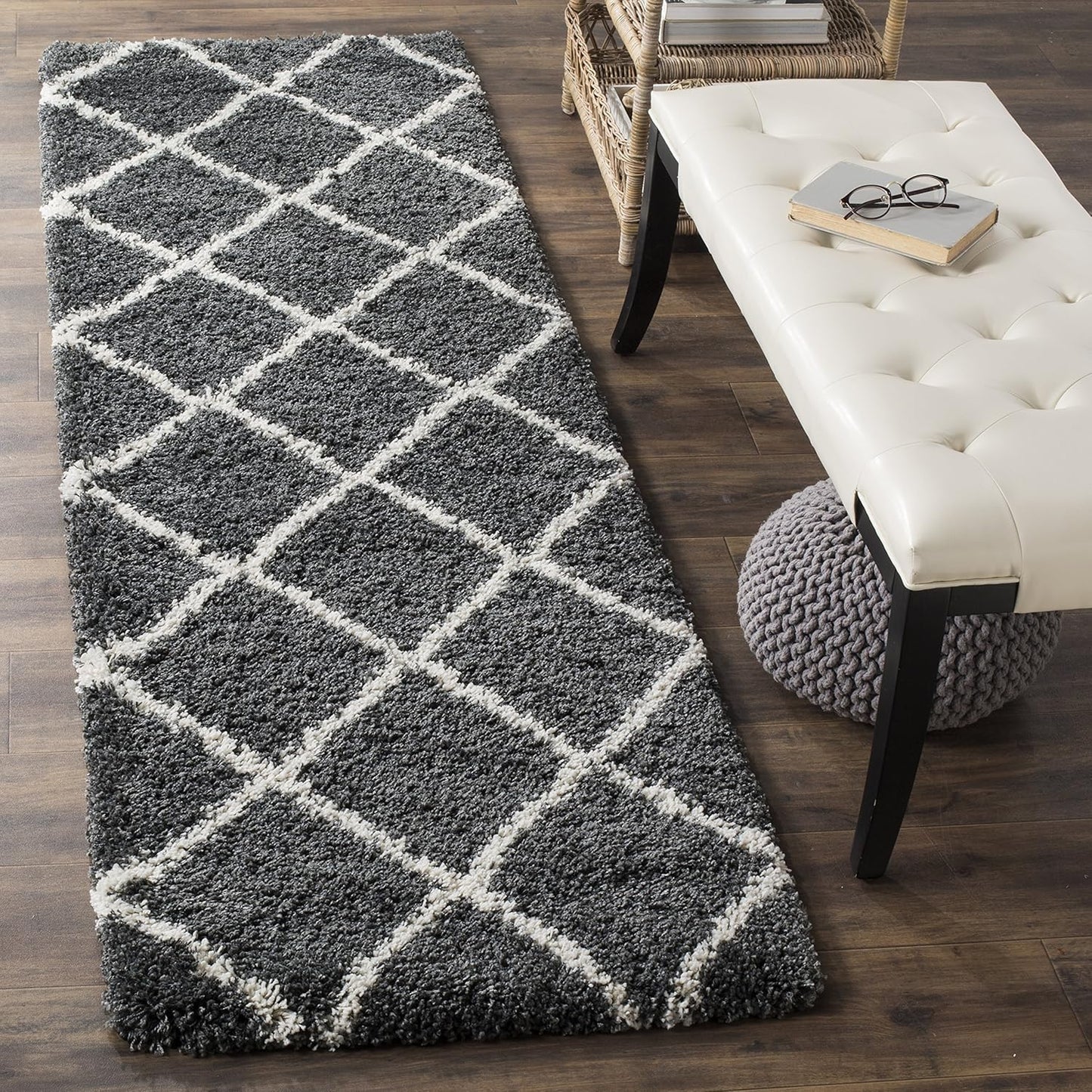 SAFAVIEH Hudson Shag Runner Rug - Modern Trellis Design