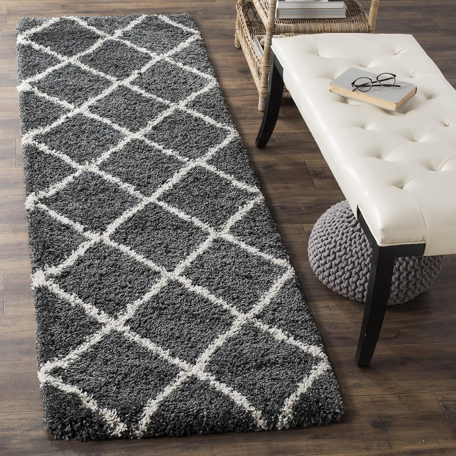 SAFAVIEH Hudson Shag Runner Rug - Modern Trellis Design
