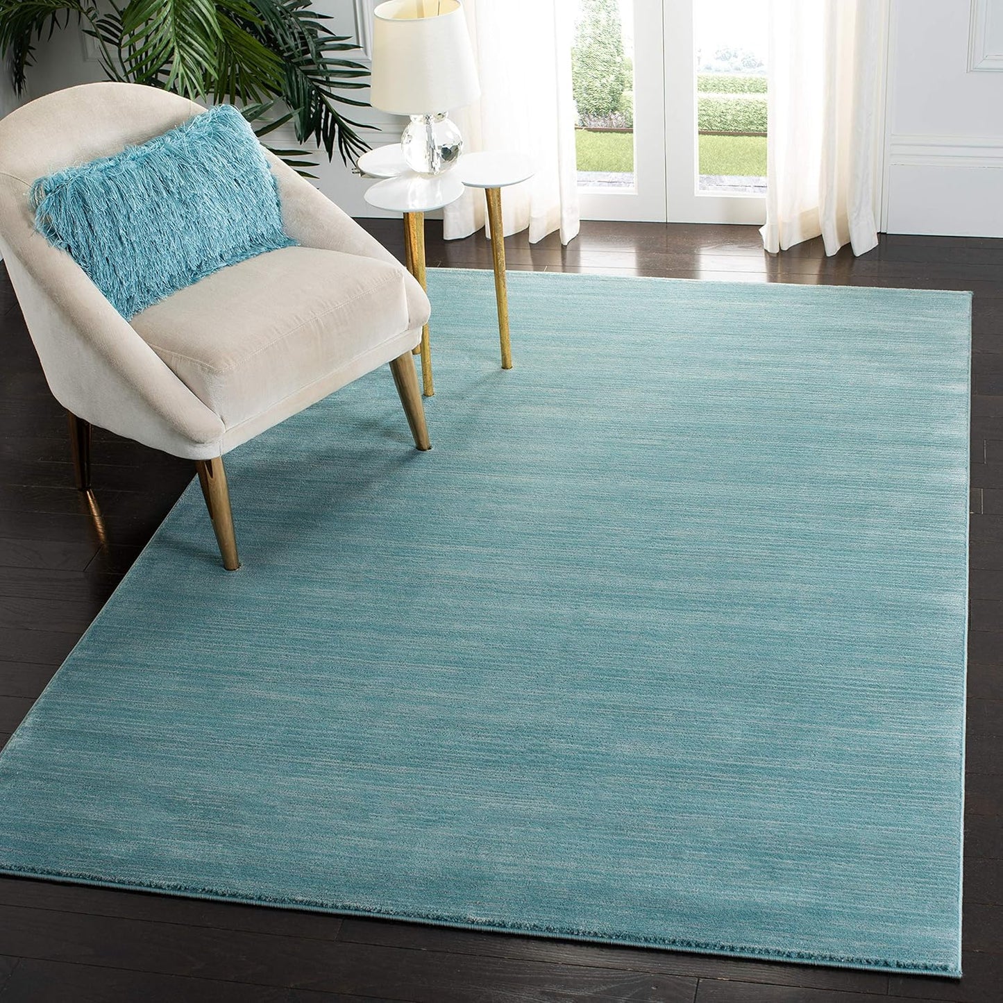 SAFAVIEH Vision Collection Accent Rug - Modern Ombre Chic Design