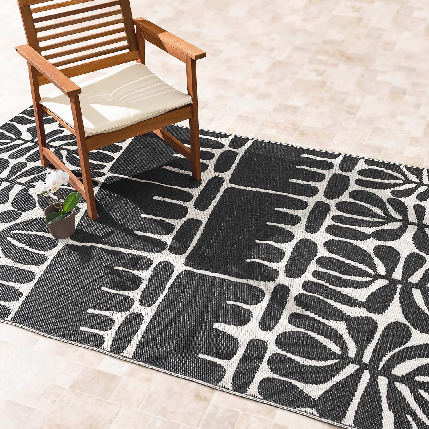 Fab Habitat Outdoor Rug - Waterproof, Fade Resistant, Tribal Design