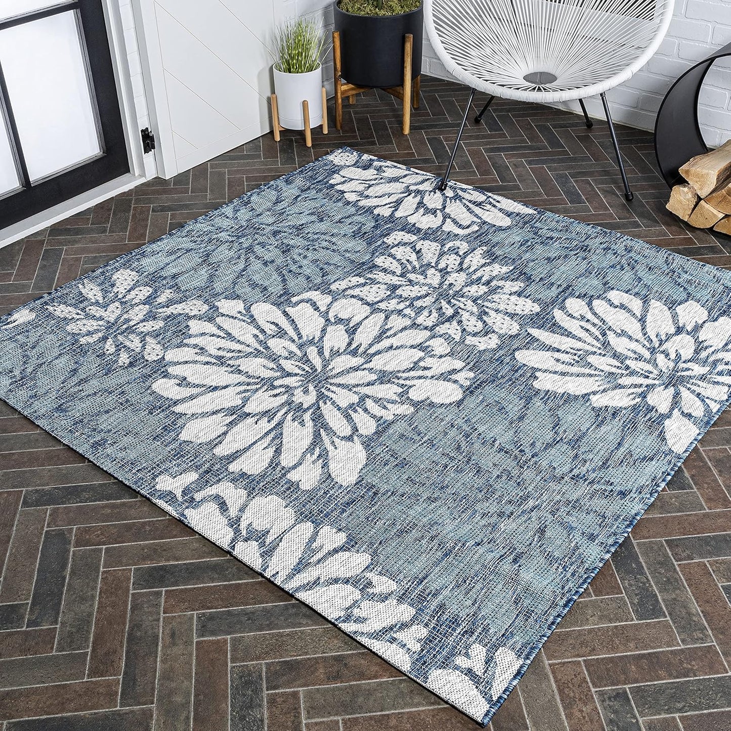 JONATHAN Y Floral Textured Weave Indoor Outdoor Area Rug 5X5