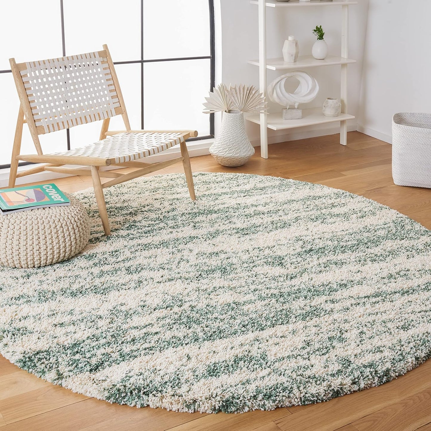 SAFAVIEH Hudson Shag Collection Area Rug - 7ft Round, Ivory & Green