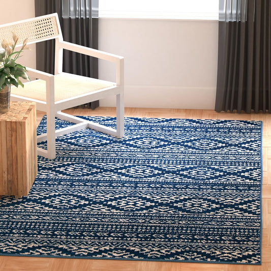 SAFAVIEH Tulum Collection Accent Rug - Stylish and Durable