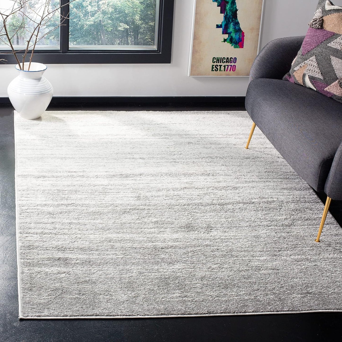 SAFAVIEH Adirondack Collection Area Rug - Modern Ombre Design