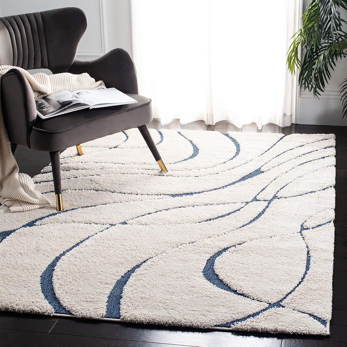 SAFAVIEH Florida Shag Collection Area Rug - Cozy & Stylish