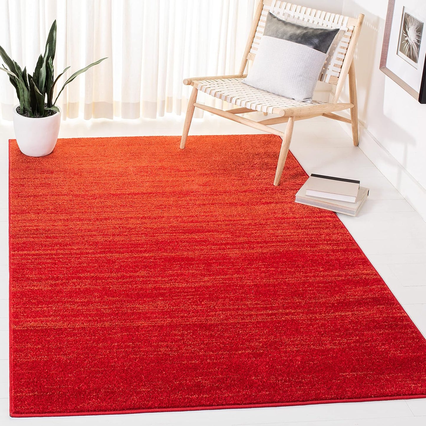 SAFAVIEH Adirondack Collection Area Rug - Modern Ombre Design