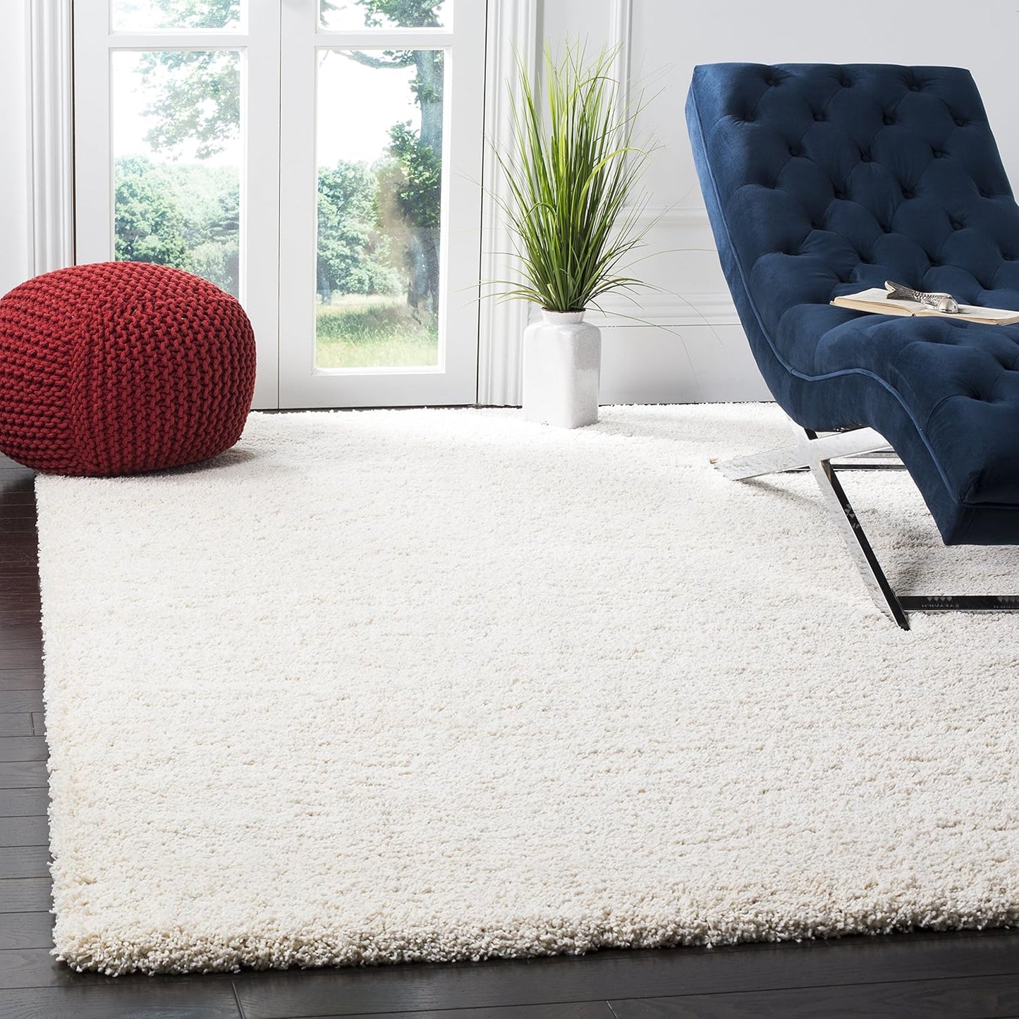 SAFAVIEH Milan Shag Collection Area Rug - 9ft Square, Ivory