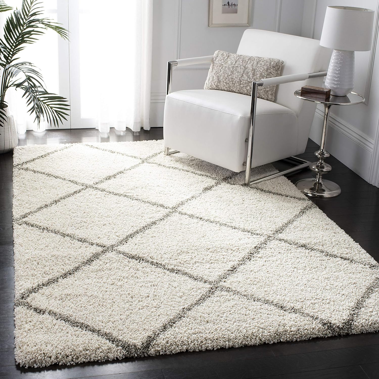 Modern Trellis Design Accent Rug - 3ft x 5ft Non-Shedding