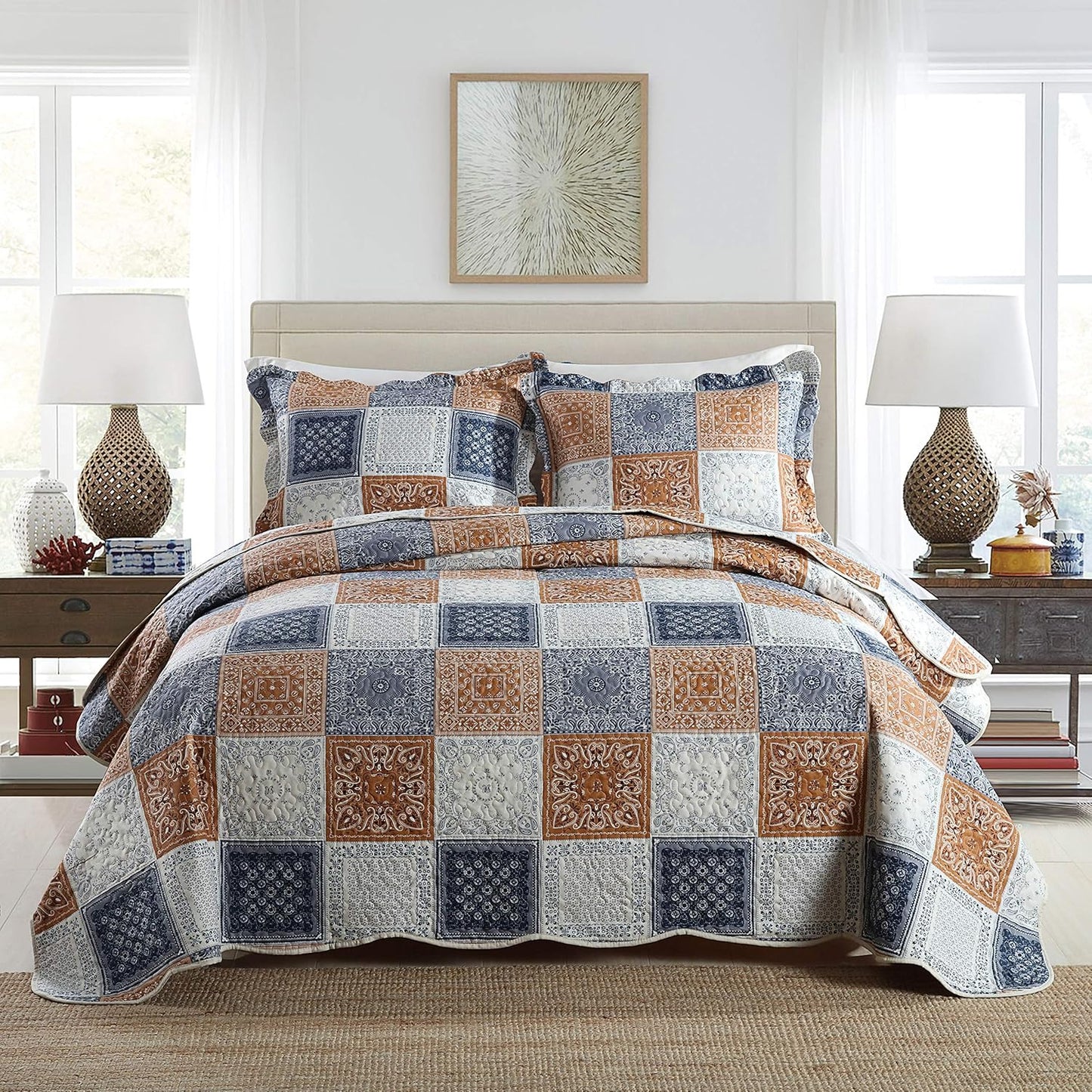 Travan 3-Piece Queen Quilt Set with Shams for Cozy Comfort