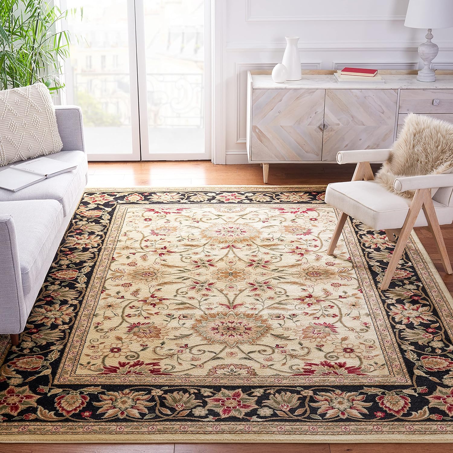 Lyndhurst Collection Area Rug - 8ft x 11ft in Ivory & Black