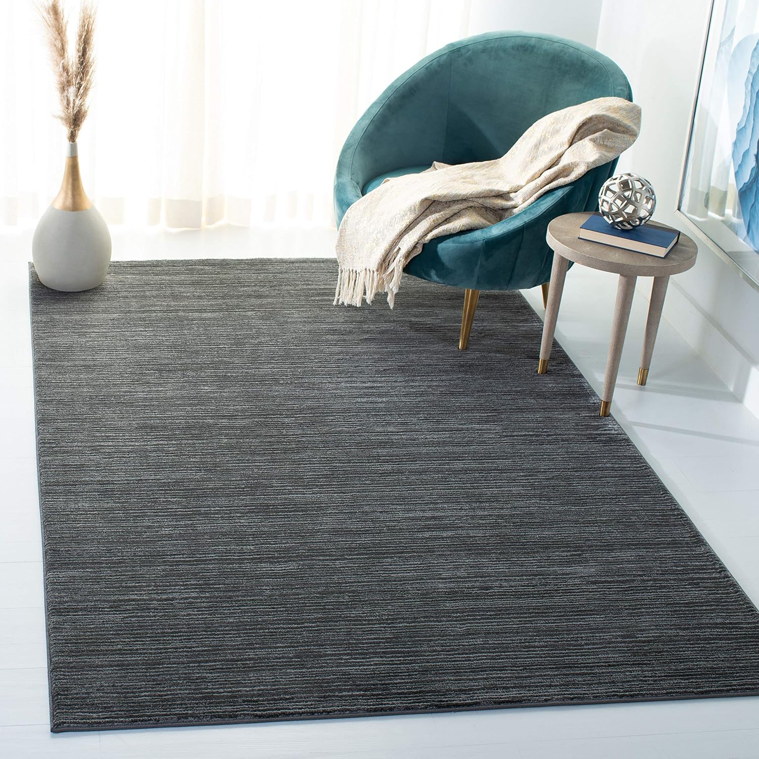 SAFAVIEH Vision Collection Area Rug - Chic Grey Ombre Design