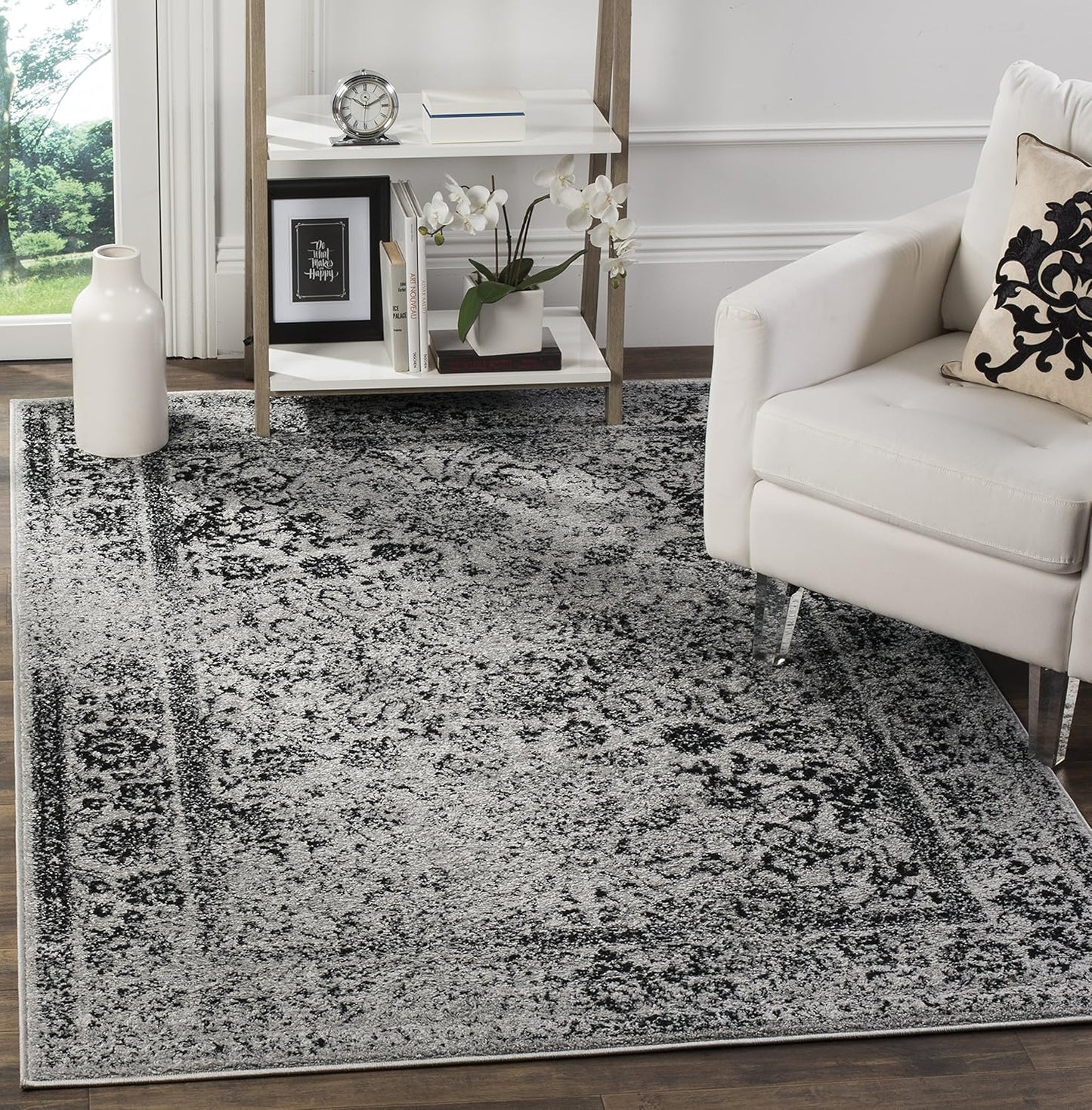 SAFAVIEH Adirondack Collection Accent Rug - Stylish & Durable