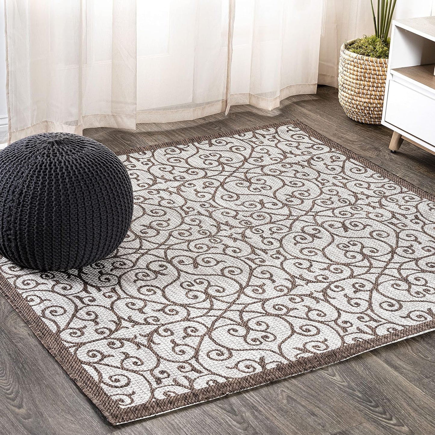 Vintage Filigree Indoor Outdoor Square Area Rug 5X5 for Patio