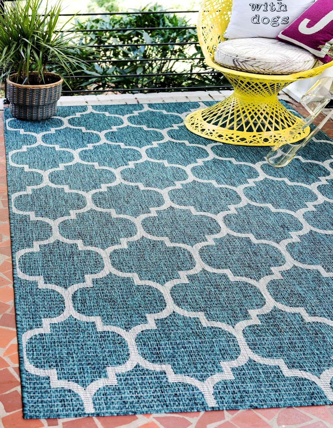 Unique Loom Outdoor Trellis Collection Area Rug for Any Space