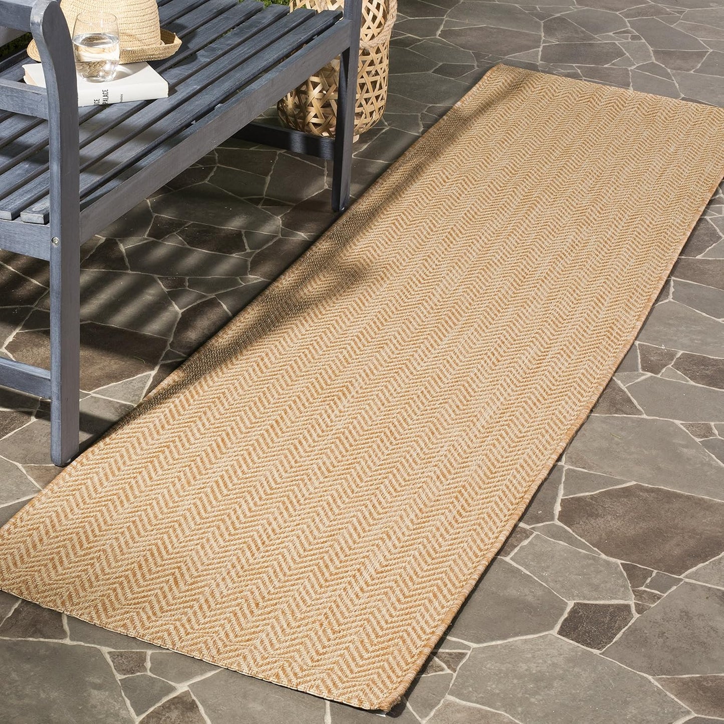 SAFAVIEH Courtyard Collection Runner Mat for Indoor and Outdoor