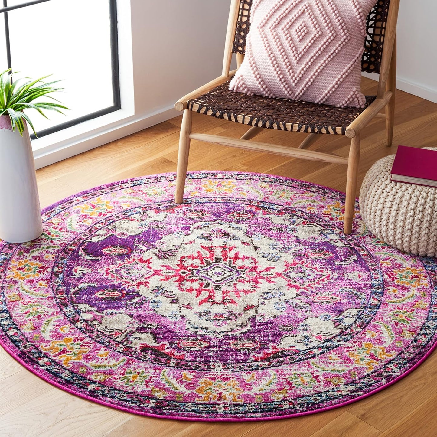SAFAVIEH Monaco Collection Area Rug - Boho Chic Design for Home
