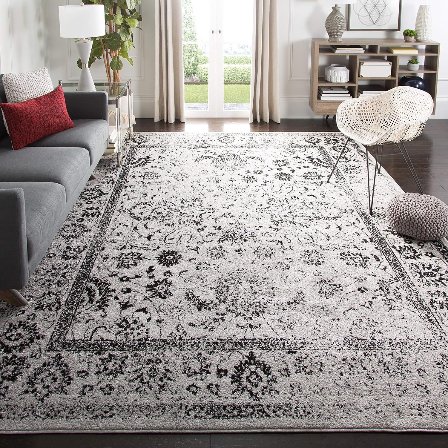 SAFAVIEH Adirondack Collection Area Rug - Stylish & Durable