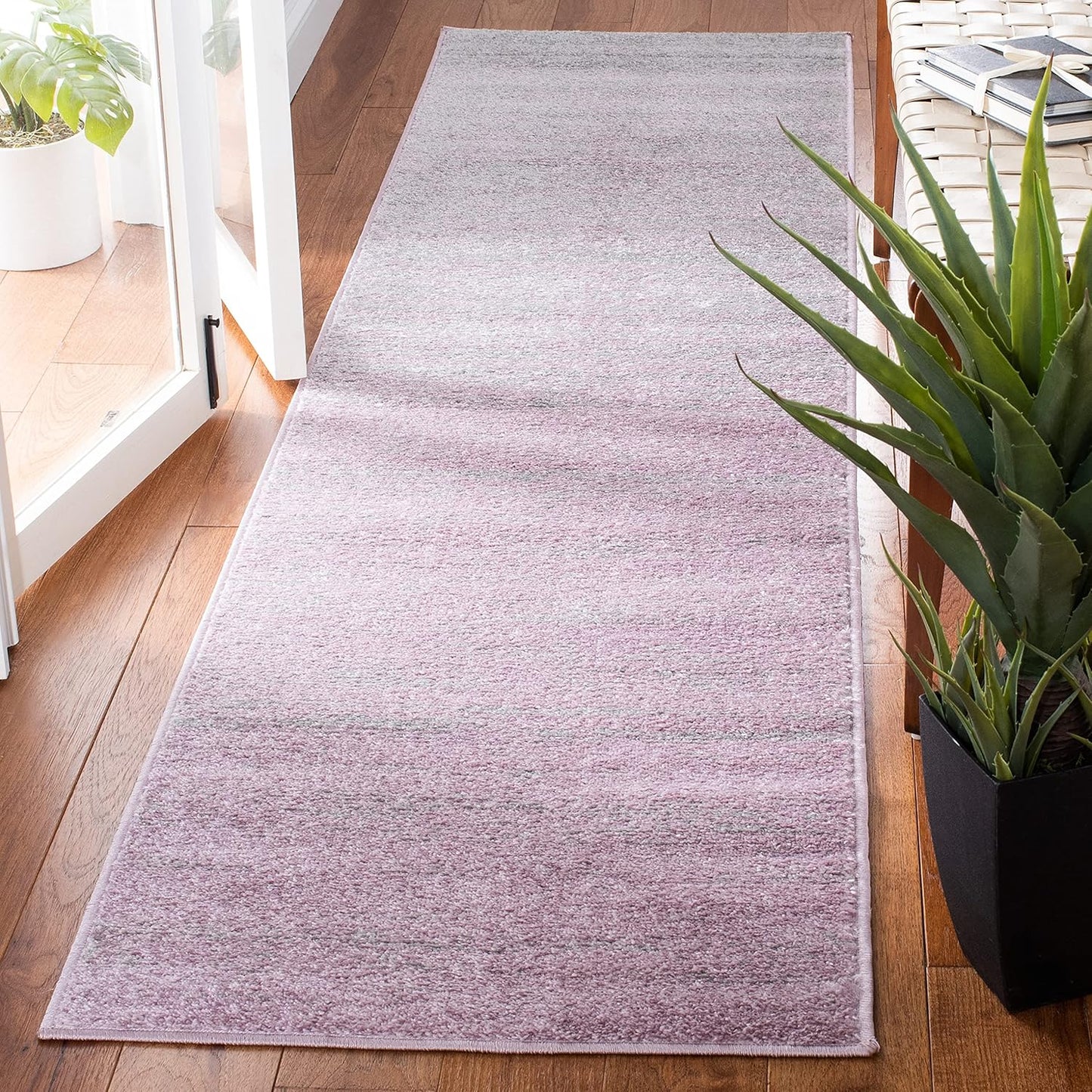 SAFAVIEH Adirondack Collection Runner Rug - Modern Ombre Design