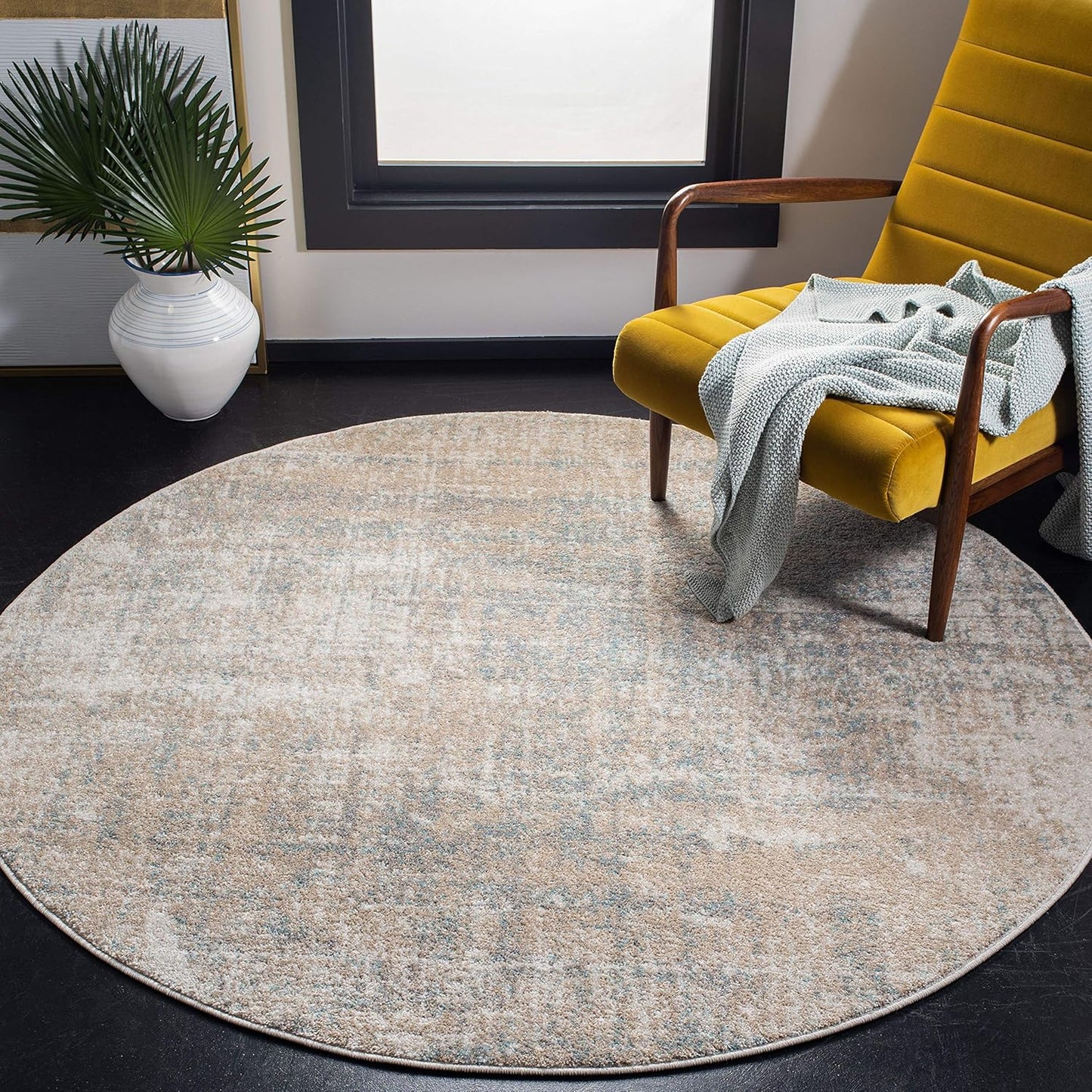 SAFAVIEH Adirondack 4ft Round Beige Slate Modern Abstract Rug