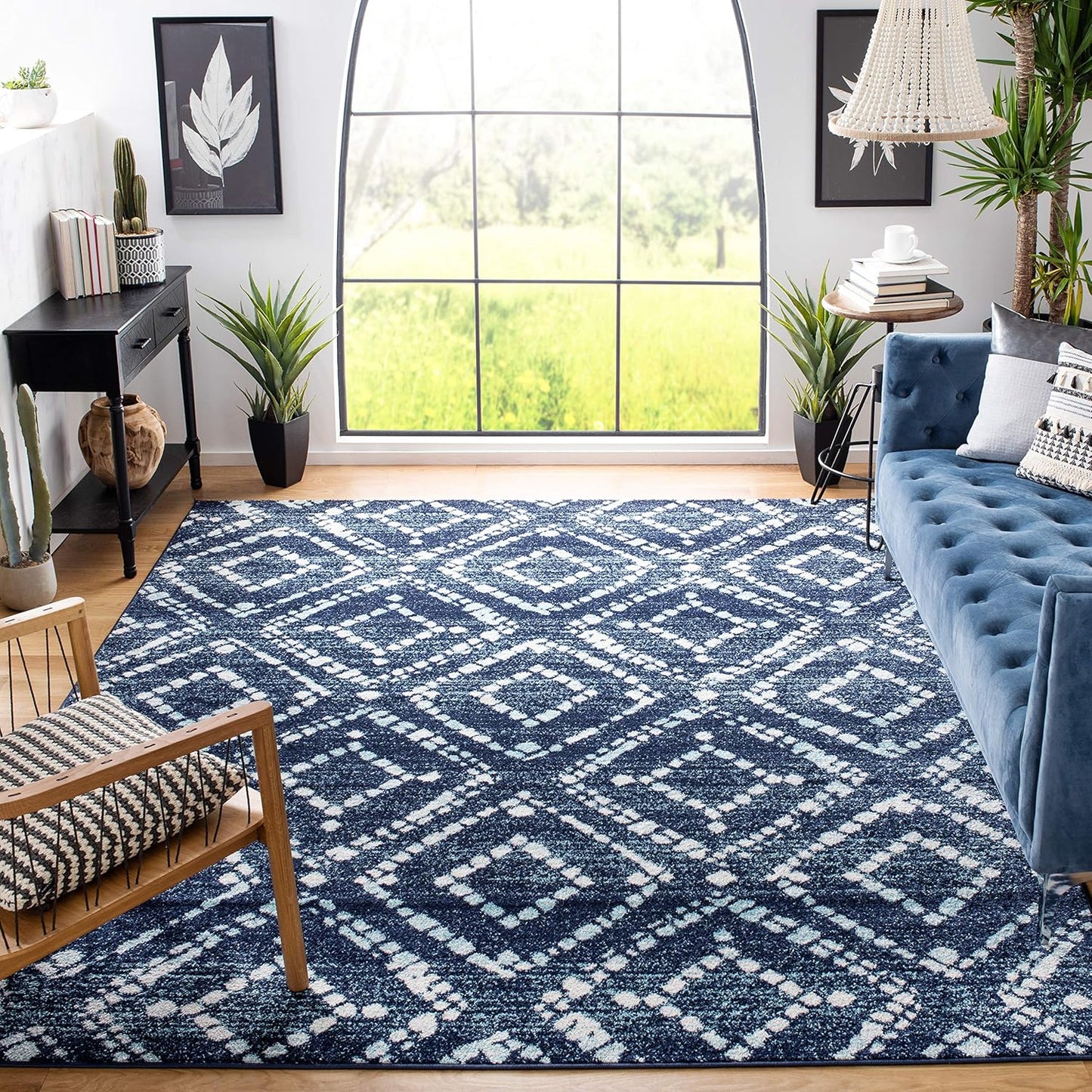 SAFAVIEH Adirondack Collection Area Rug - Stylish & Durable