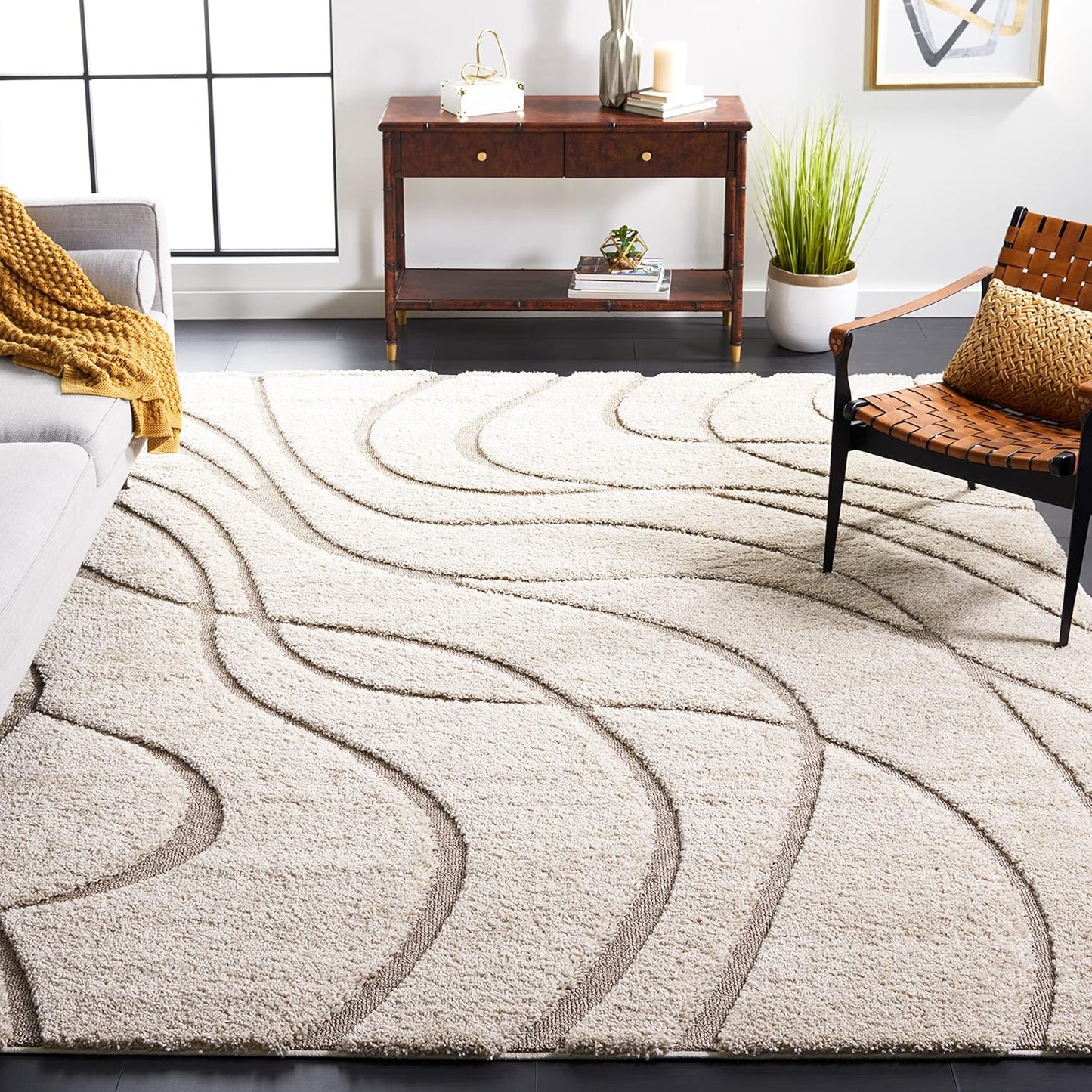 SAFAVIEH Florida Shag Collection Area Rug - Cozy & Stylish