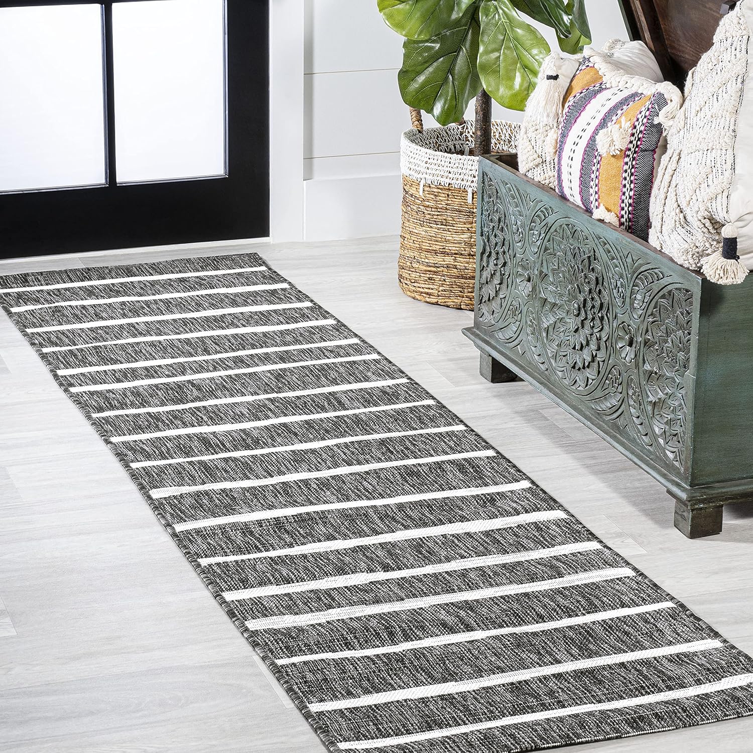 JONATHAN Y Berber Stripe Indoor Outdoor Runner Rug for High Traffic
