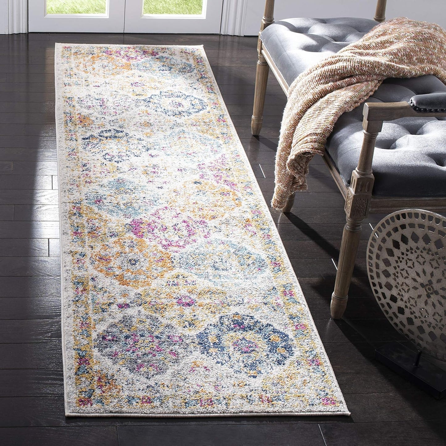 SAFAVIEH Madison Collection Runner Rug - Stylish & Durable Design