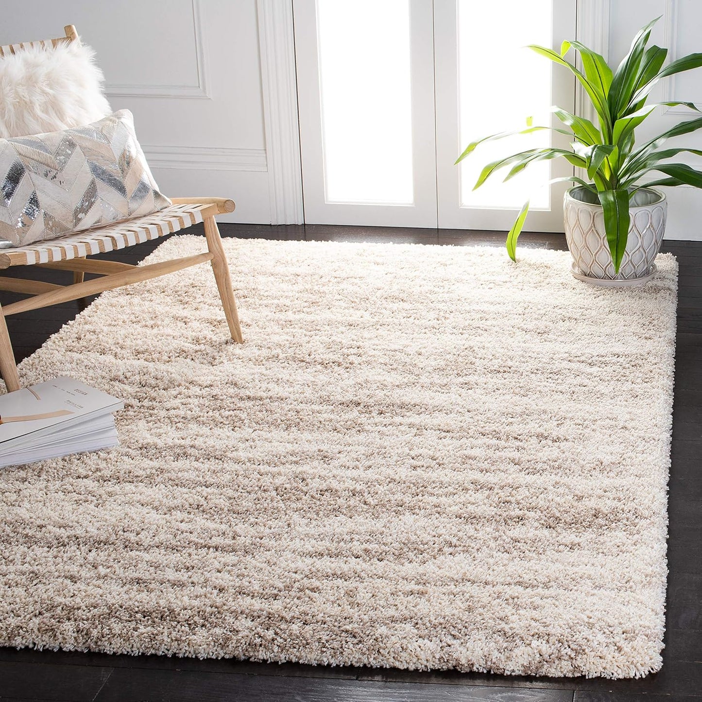 SAFAVIEH Hudson Shag Collection Area Rug - Modern Ivory & Beige