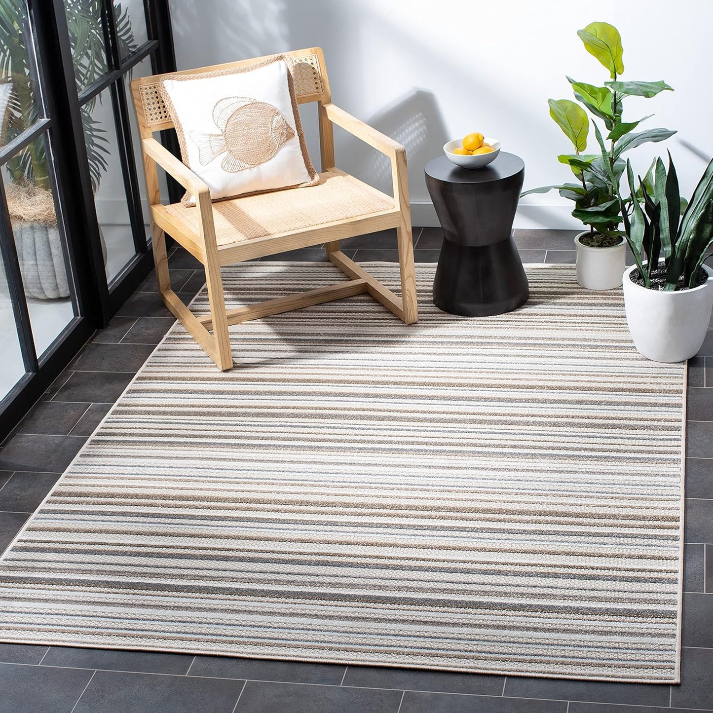 SAFAVIEH Cabana Collection Area Rug - Stylish and Durable Design