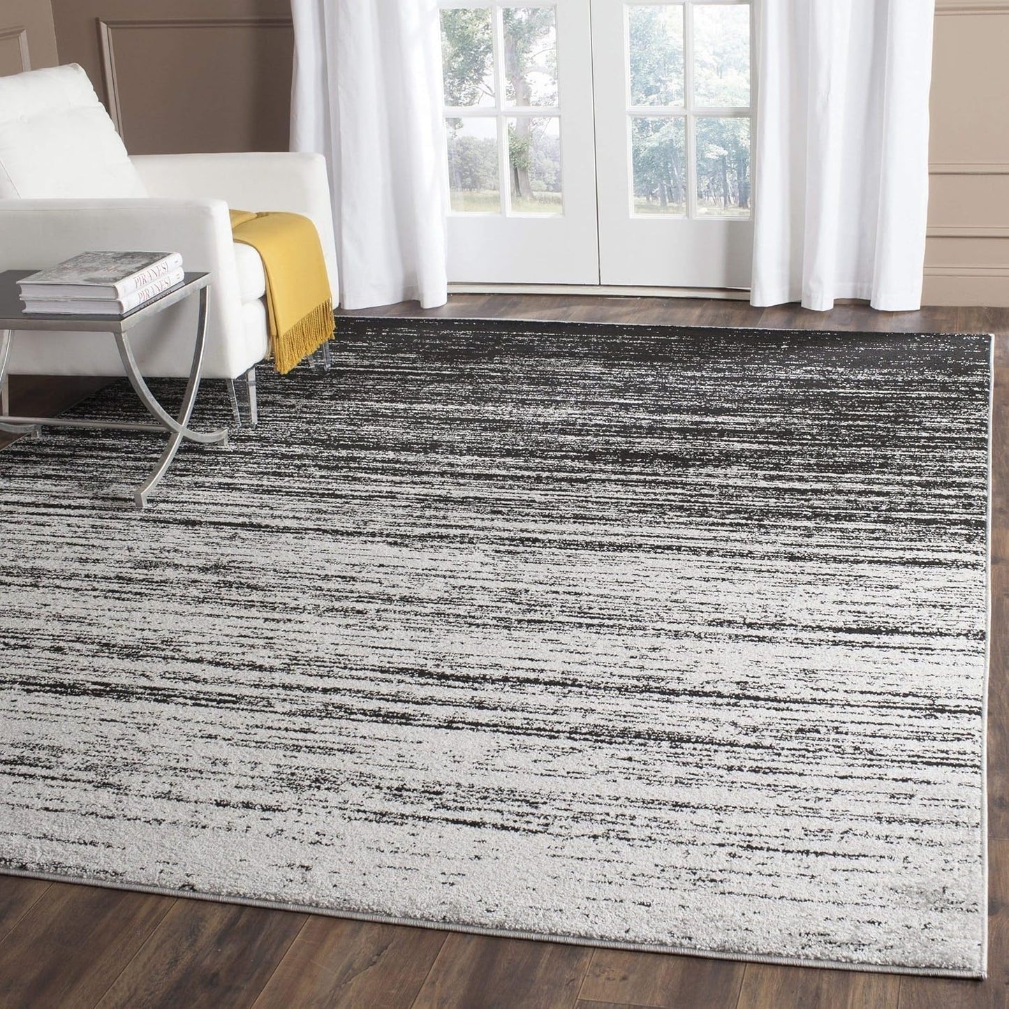 SAFAVIEH Adirondack Collection Area Rug - Modern Ombre Design