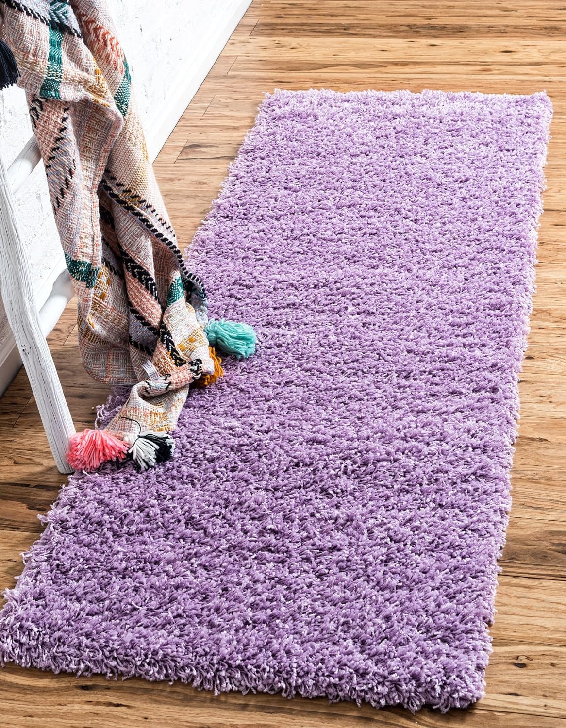 Unique Loom Solid Shag Collection Area Rug for Cozy Spaces