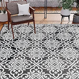 Outdoor Plastic Straw Rug for Patios, Waterproof & Reversible