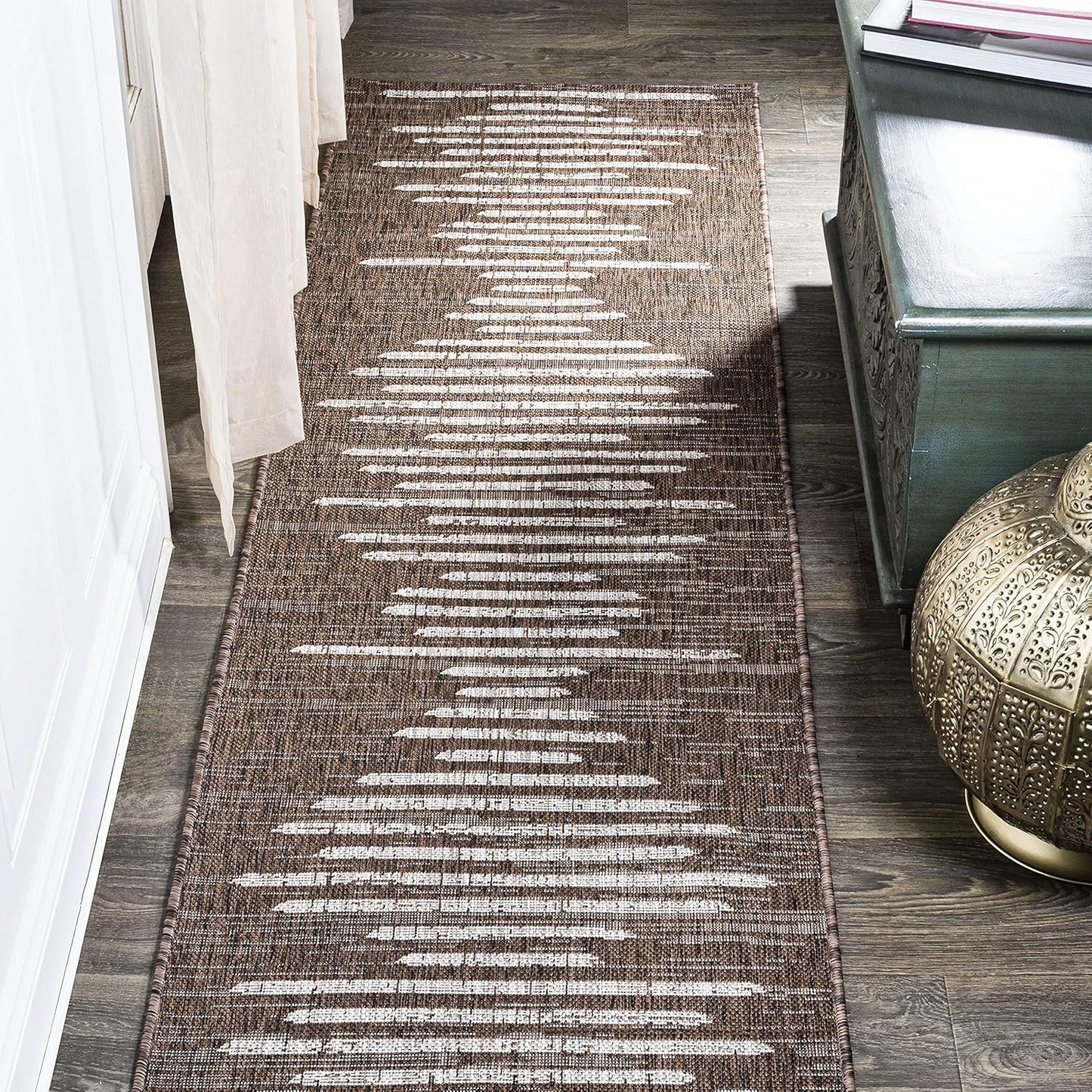 JONATHAN Y Stripe Geometric Indoor Outdoor Runner Rug for All Spaces