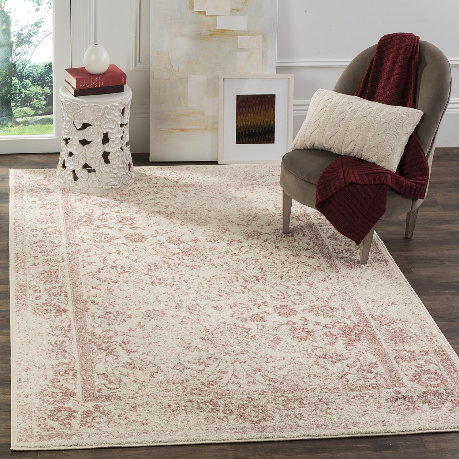 SAFAVIEH Adirondack Collection Area Rug - Stylish and Durable