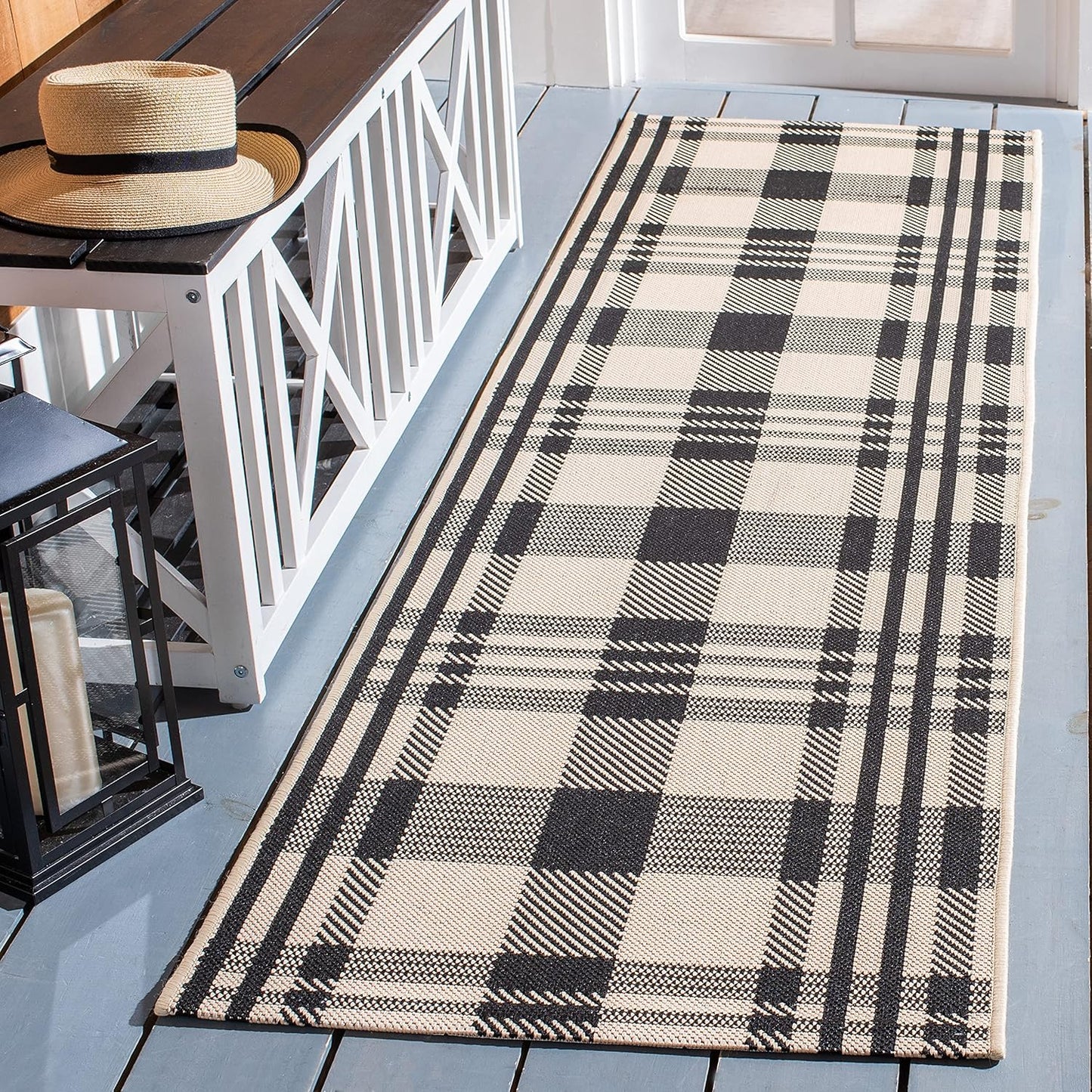 SAFAVIEH Courtyard Collection Waterproof Runner Mat for Indoor/Outdoor